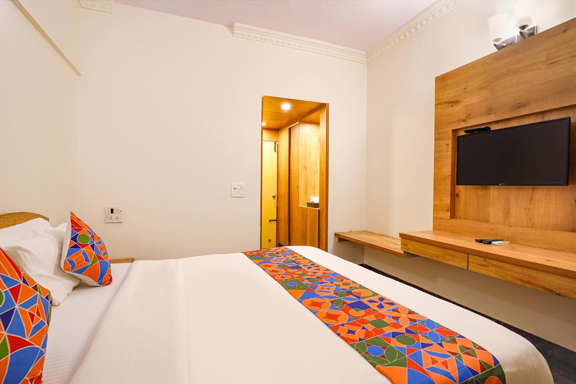 Fabhotel Spiro Grand