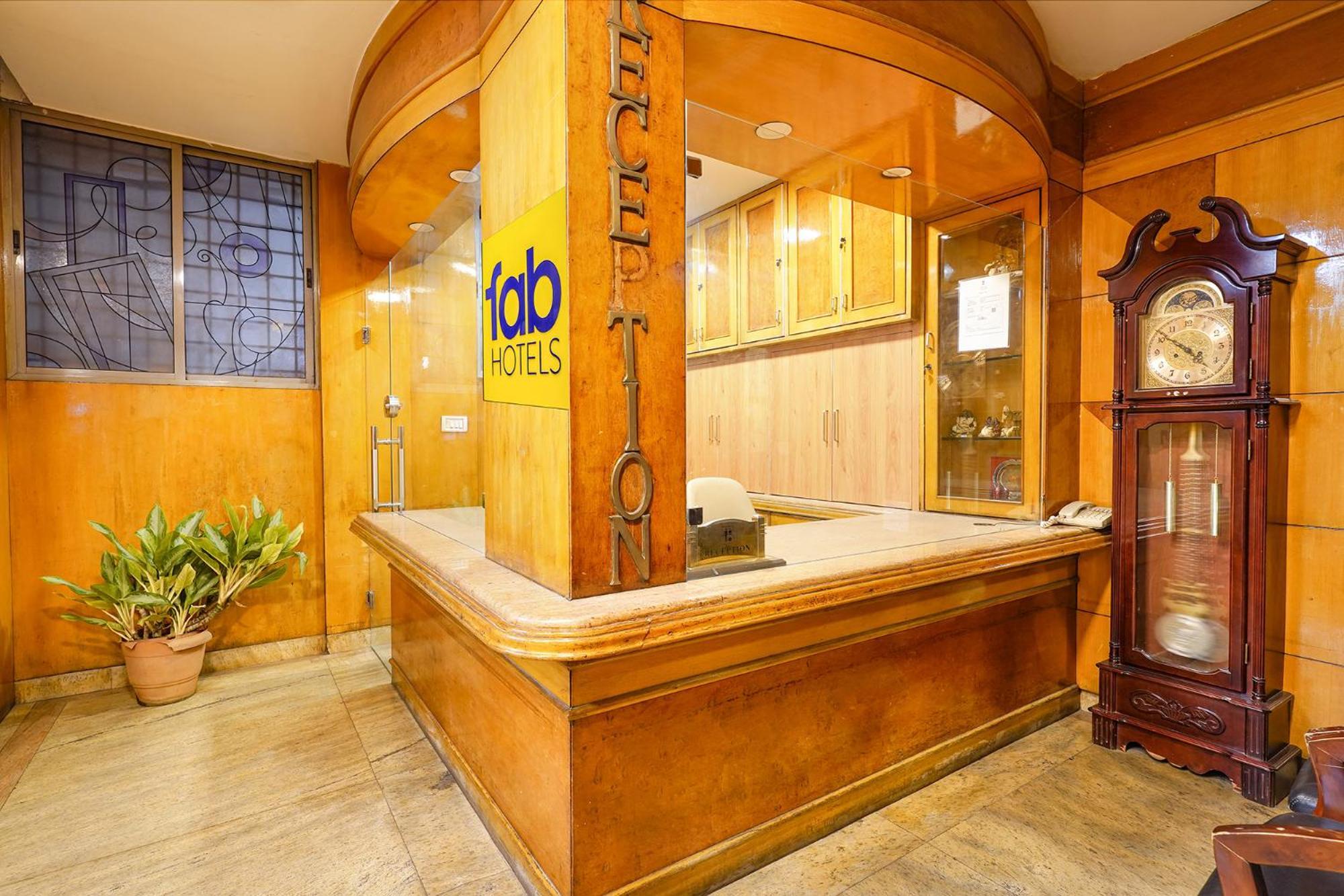 Hotel Fabhotel Spiro Grand 3*