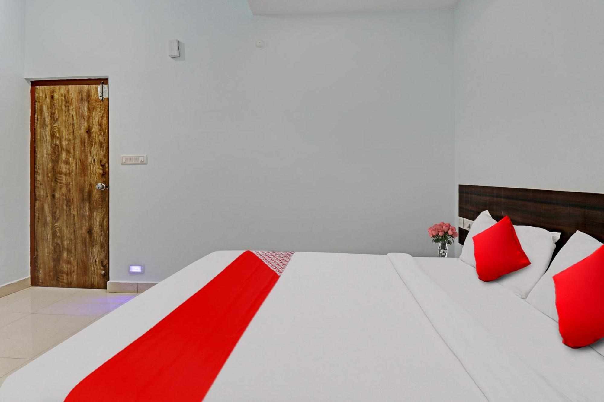 Hotel O Karanji Comforts