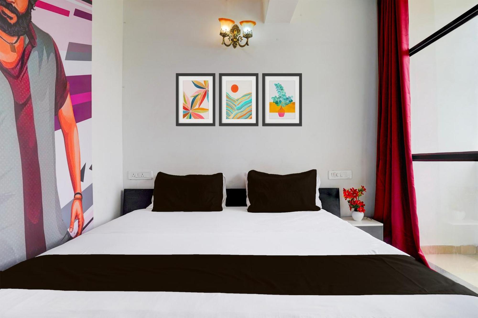 Super O Hosur Road Near Pes Hotel 4*