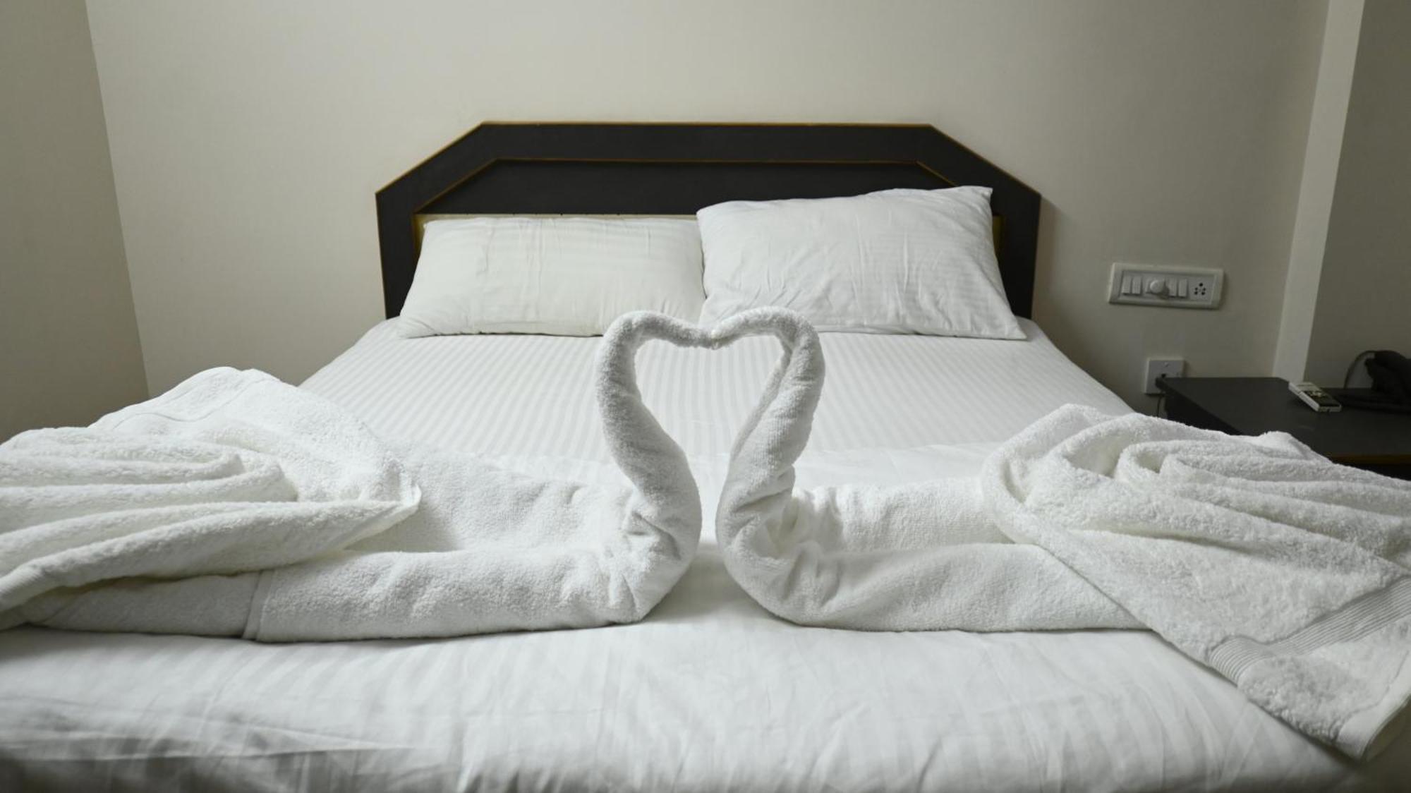 Fuga Boarding & Restaurant Hotel Bangalore