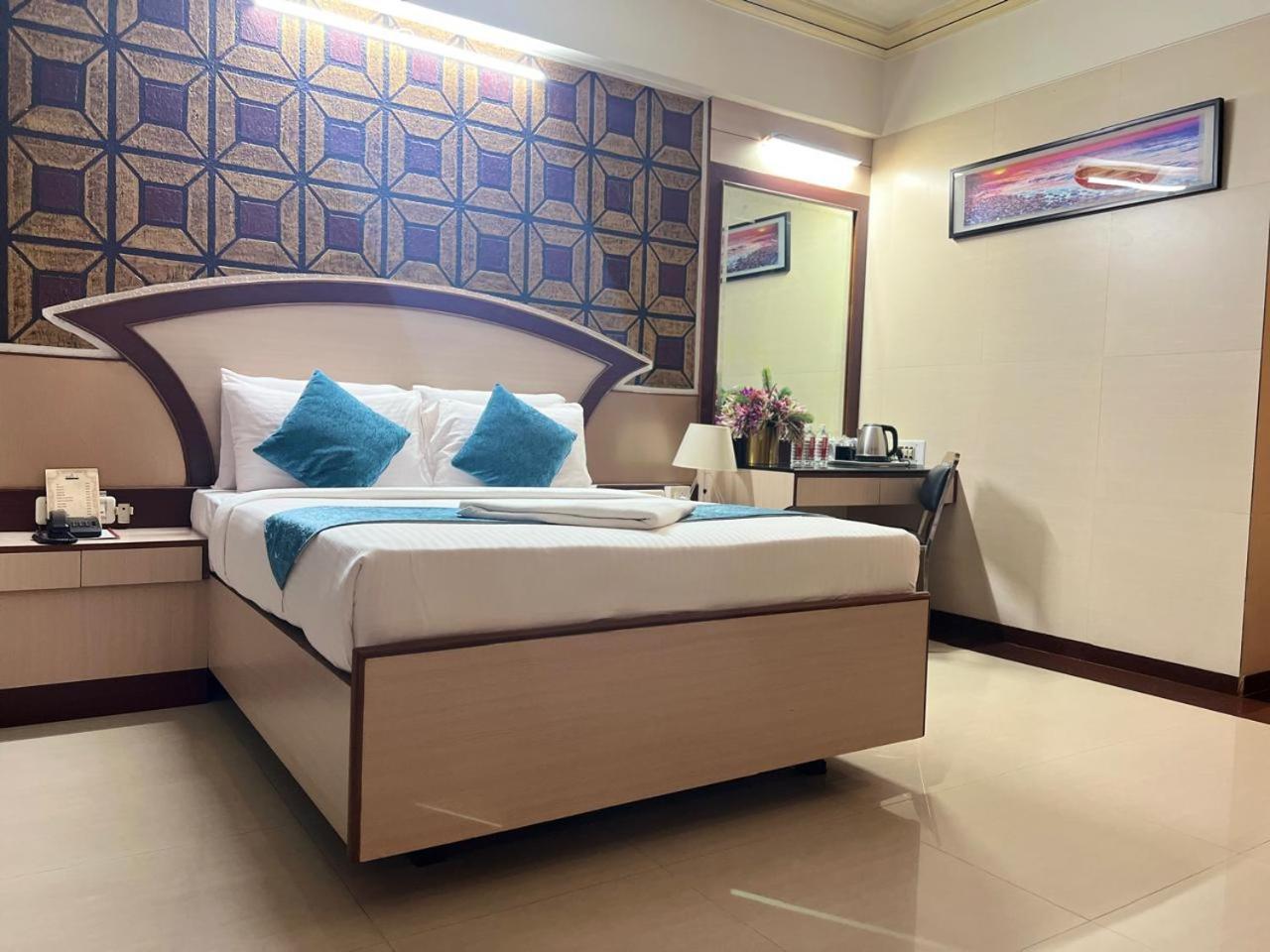 Hotel The Grand Krishna 4*