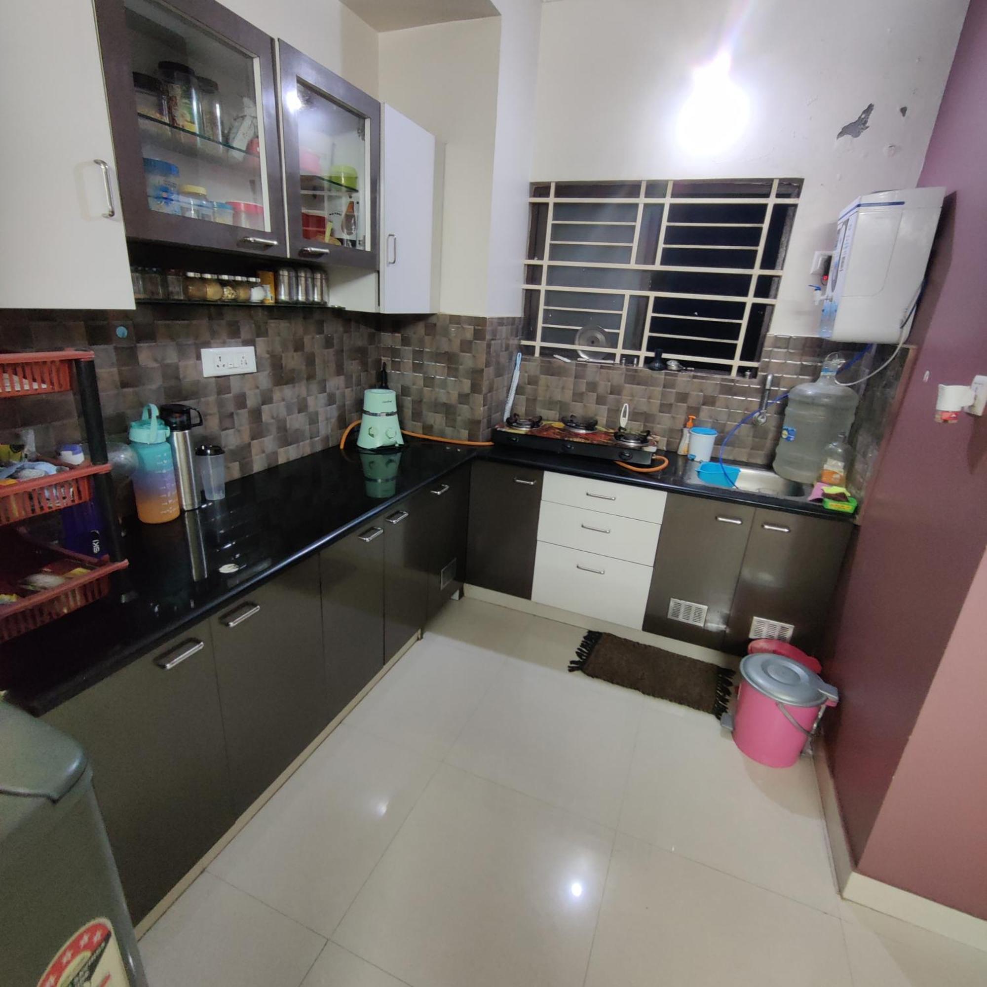 Lakeview Balcony Homestay