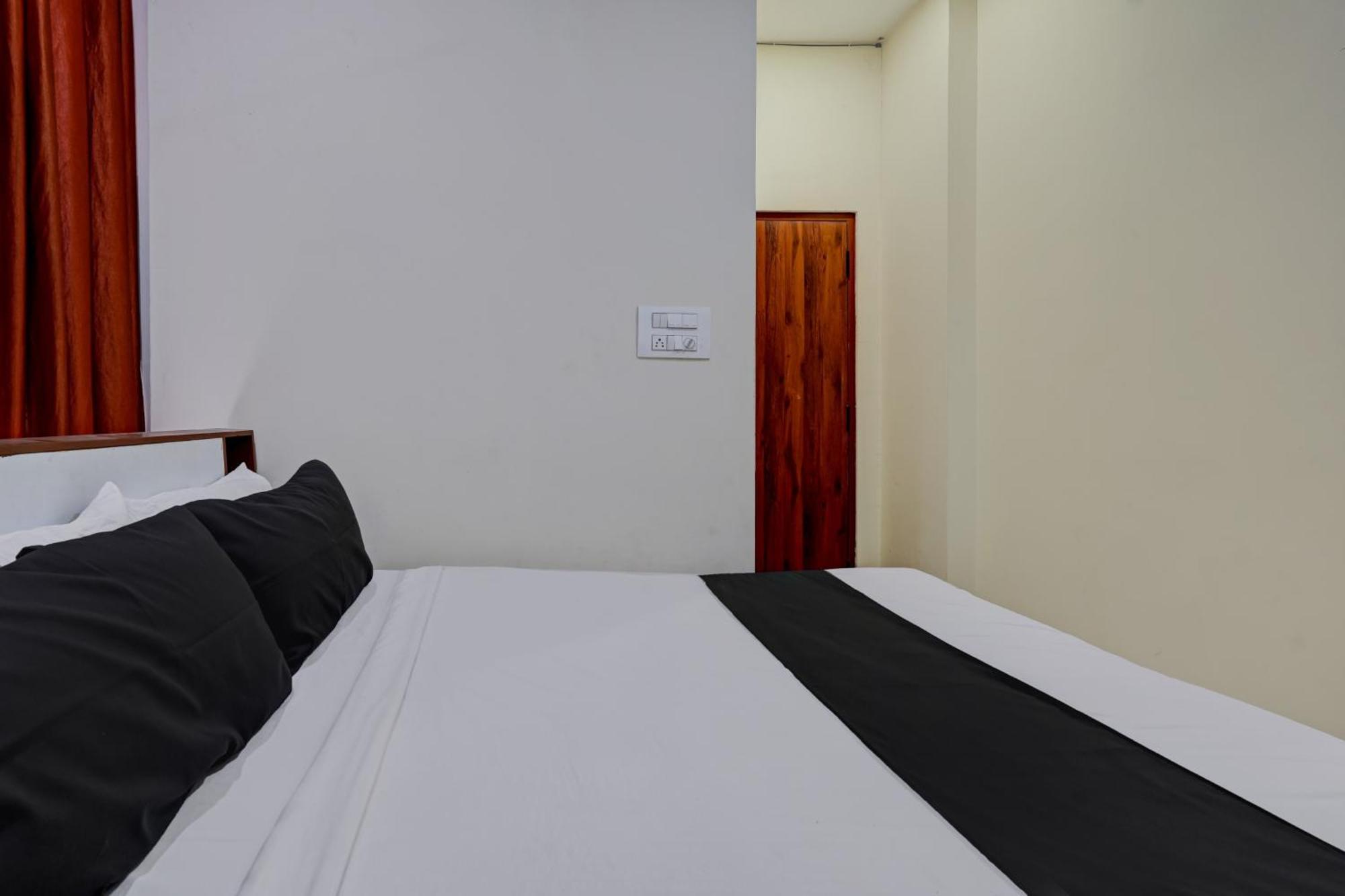 O Chamundeshwari Comfort Hotel Bangalore