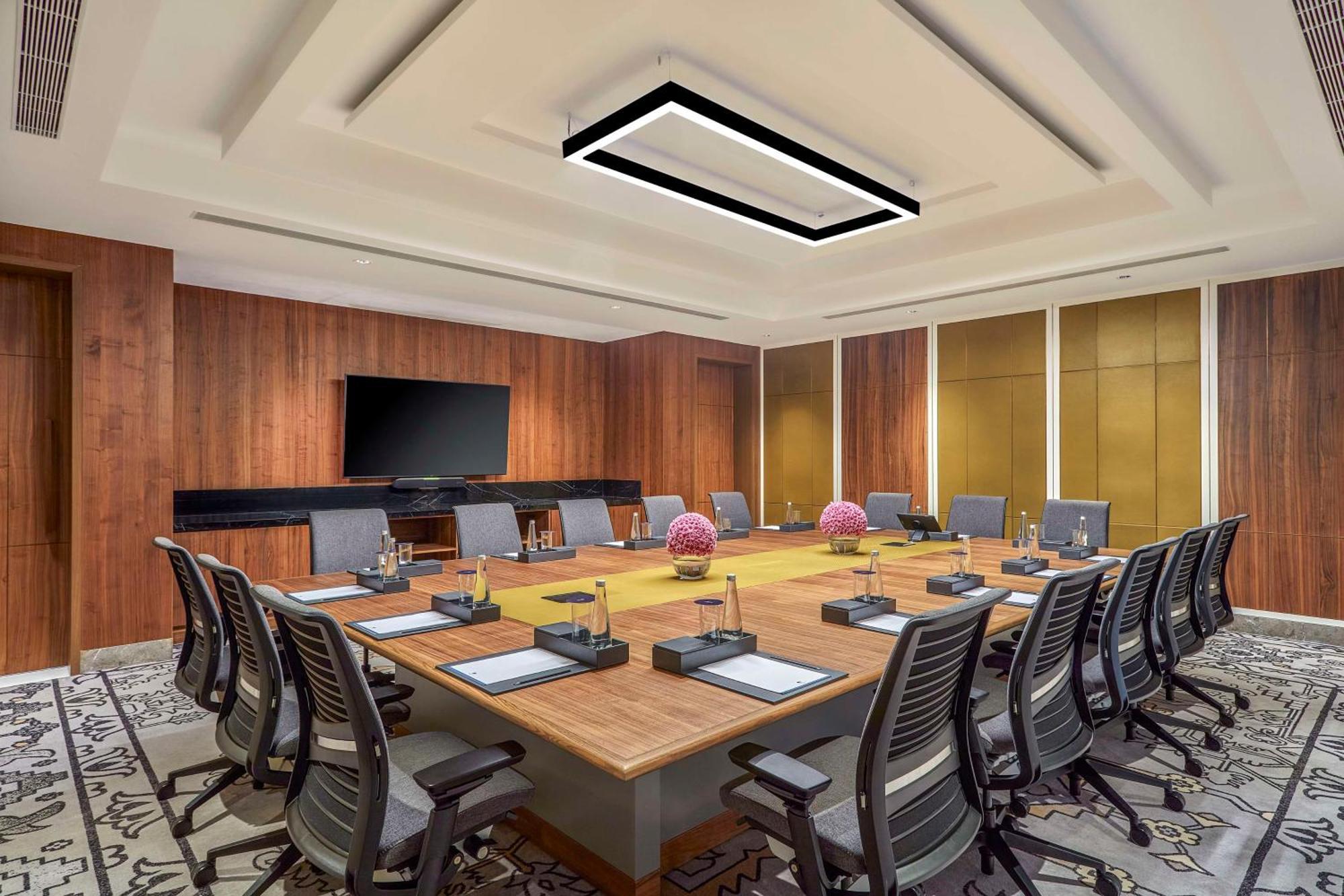 Doubletree By Hilton Whitefield Bangalore