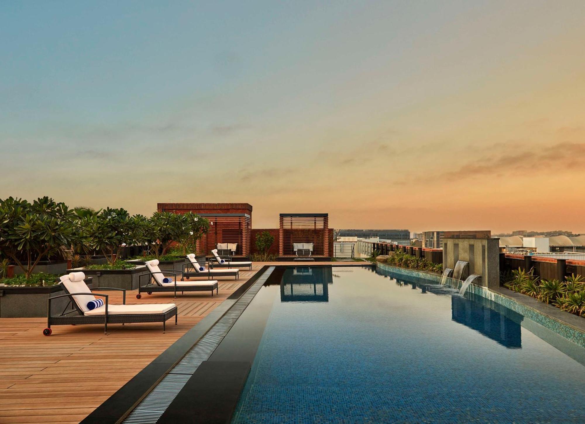Doubletree By Hilton Whitefield 5* Bangalore