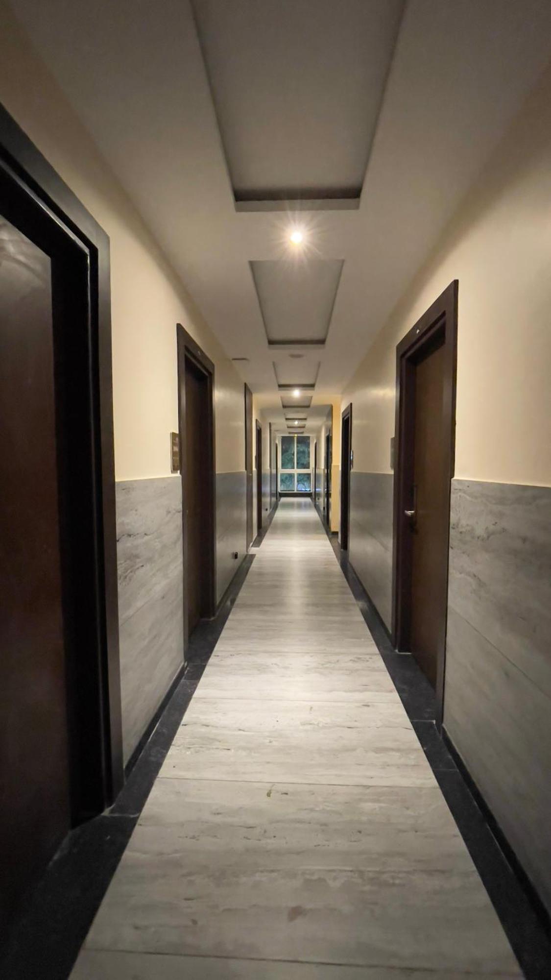 Hotel Banyan Tree Yeshwanthpur Bangalore