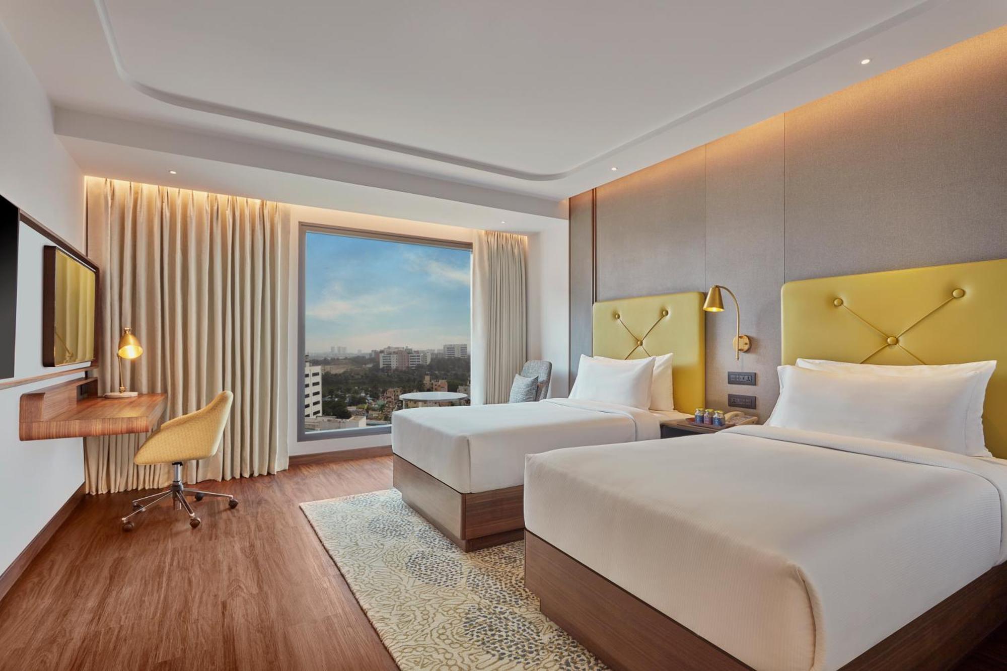 Doubletree By Hilton Whitefield Hotel