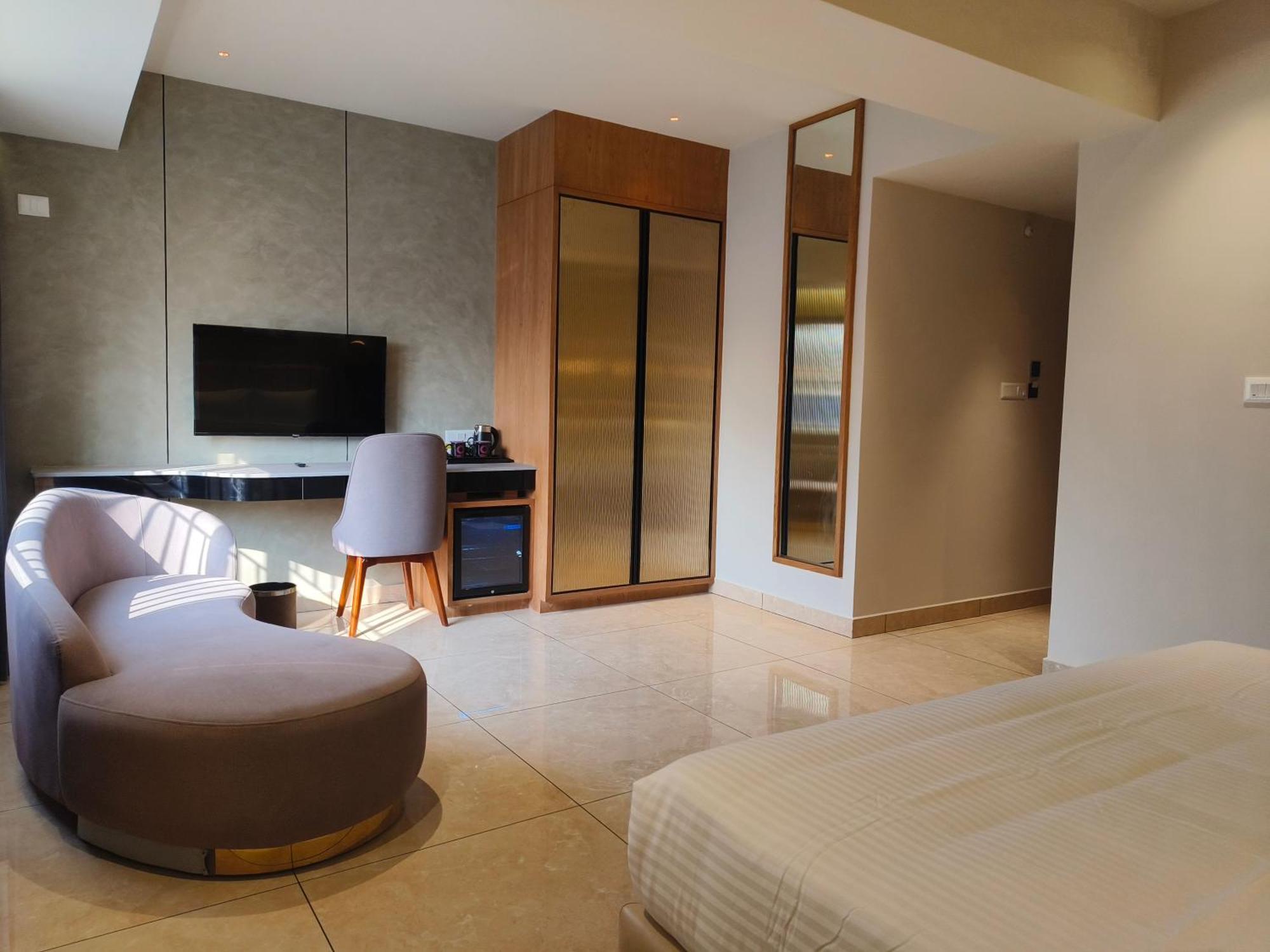 Hotel Olive Le Opera By Embassy Group