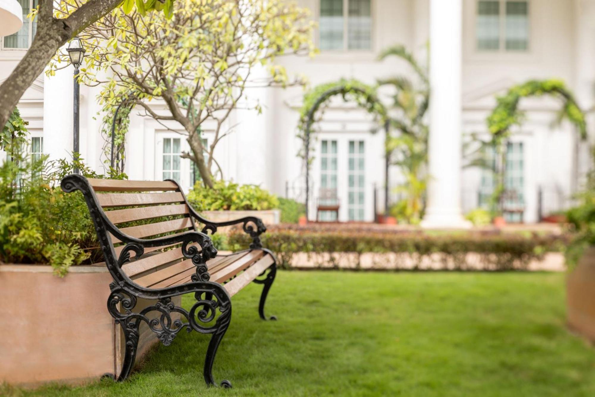 Hotel Itc Windsor, A Luxury Collection Hotel,
