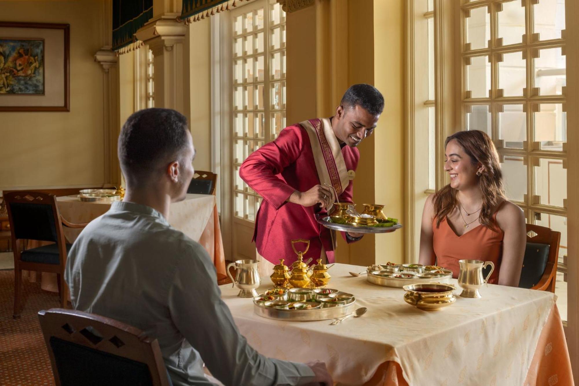 Itc Windsor, A Luxury Collection Hotel,