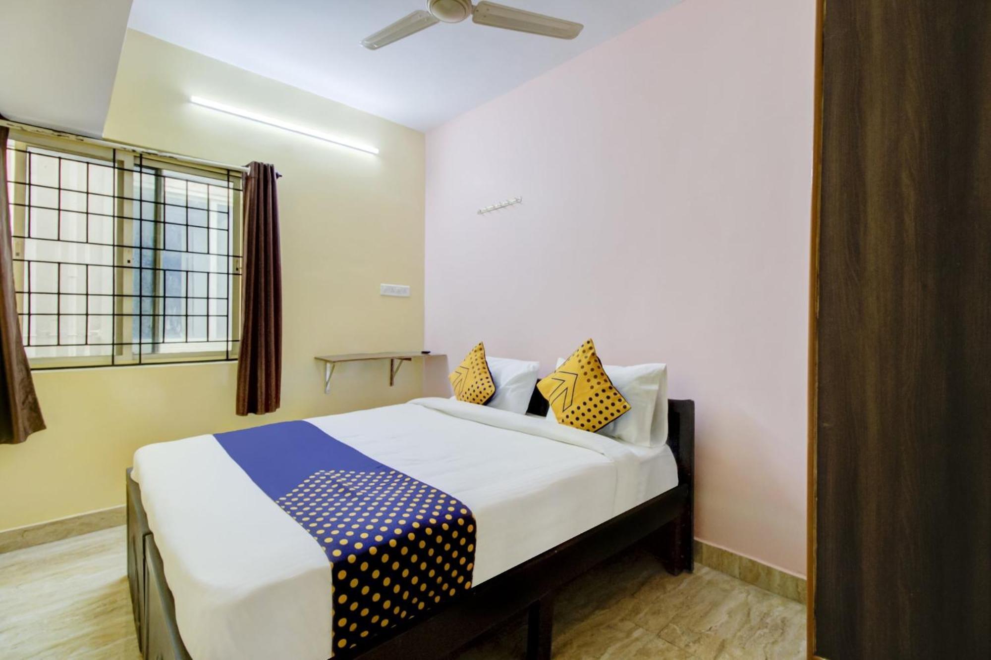 O Manyata Deluxe Hotel