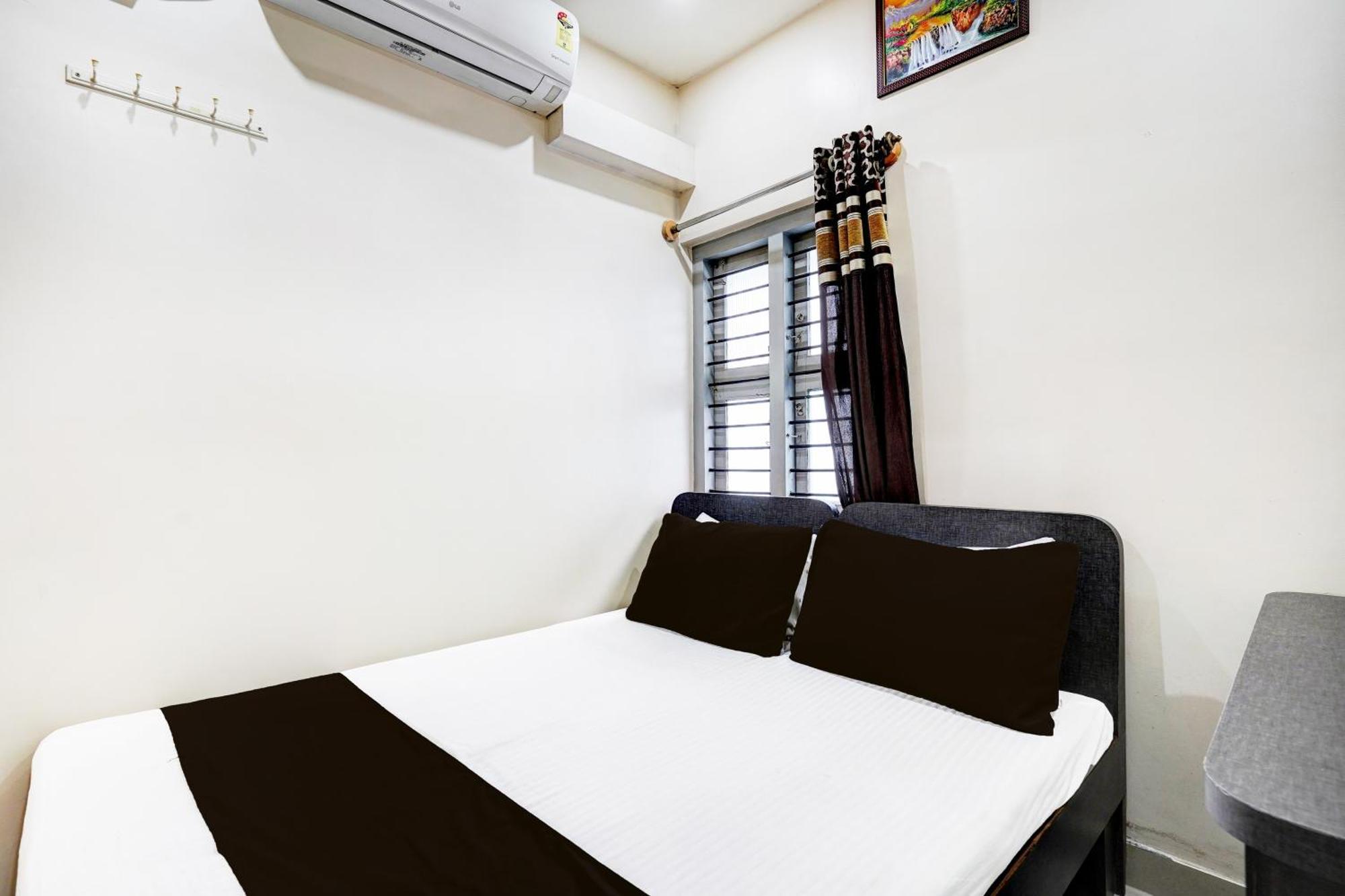 Nagananda Residency 2*