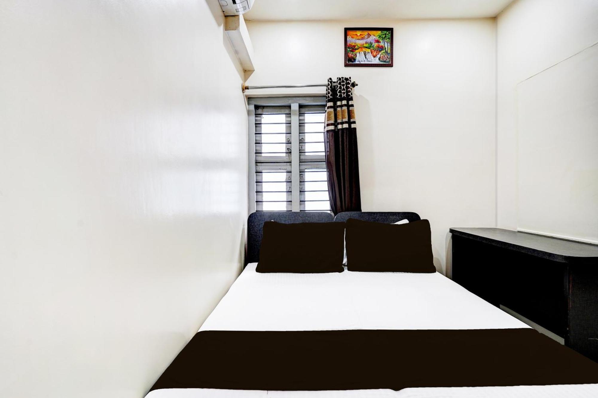 Nagananda Residency Hotel