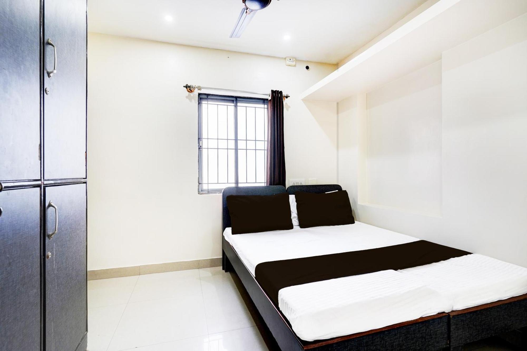 Nagananda Residency 2*