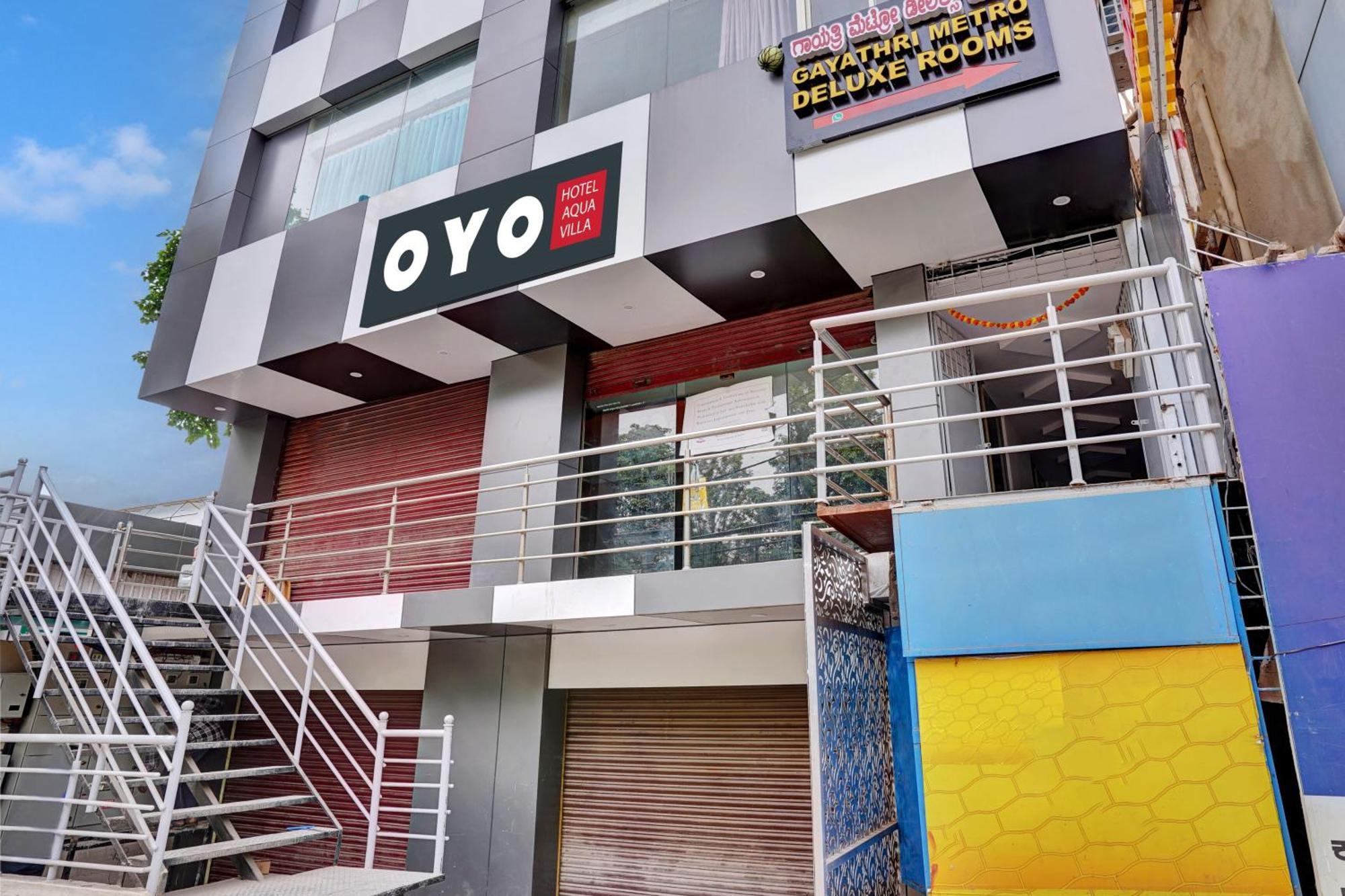 O Gayathri Metro Deluxe Hotel Bangalore