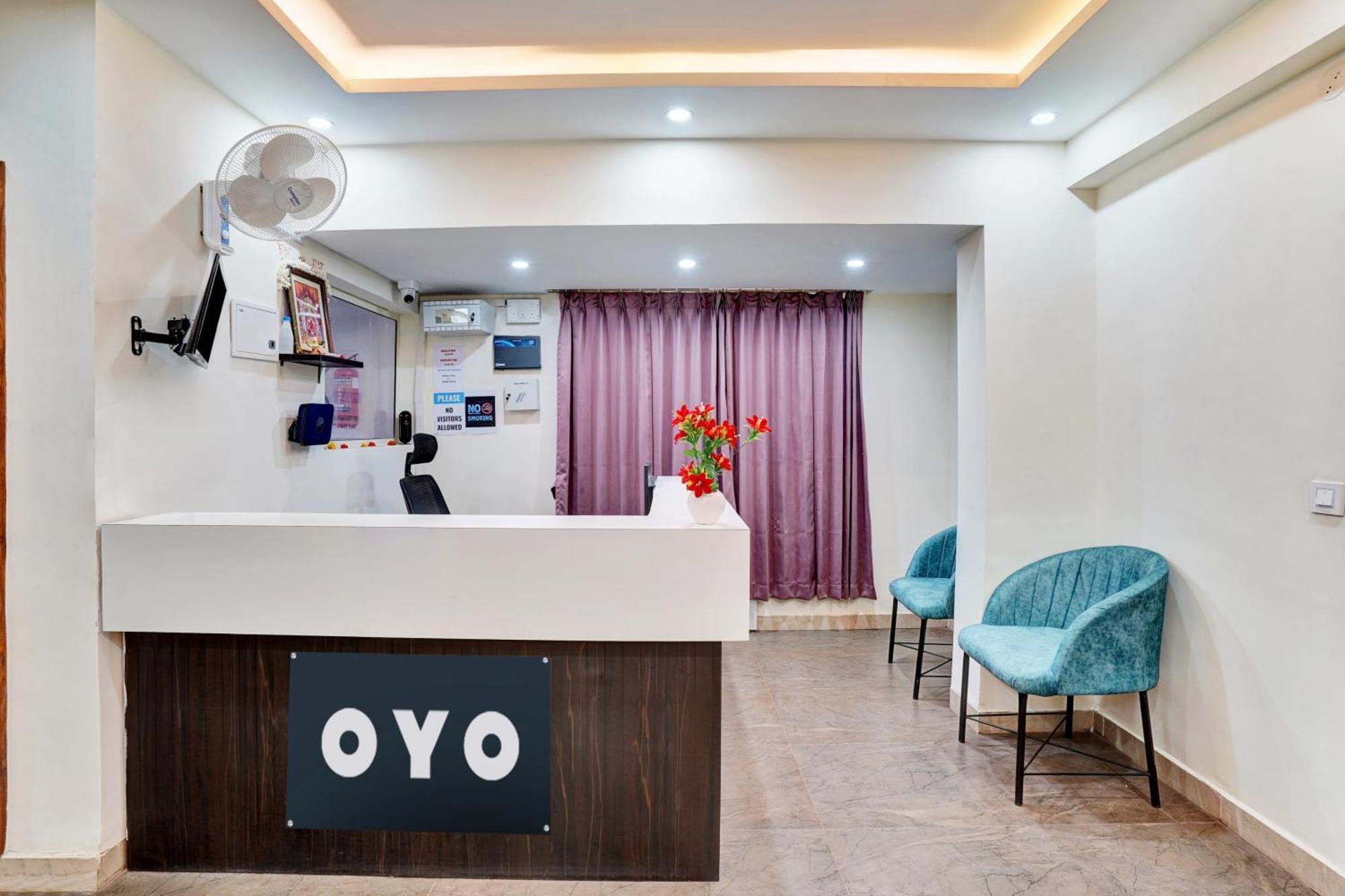 Hotel O Gayathri Metro Deluxe