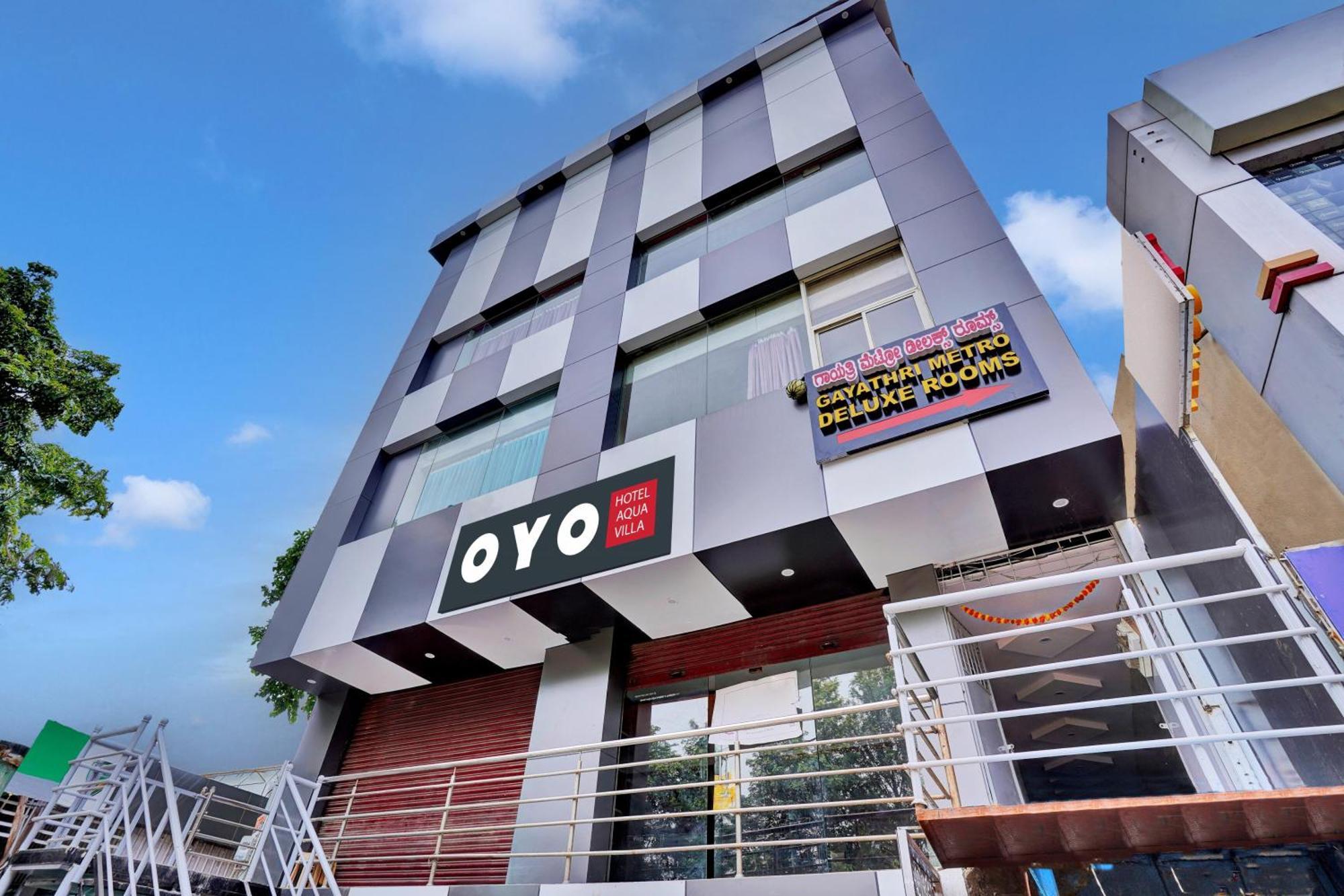 O Gayathri Metro Deluxe Hotel Bangalore