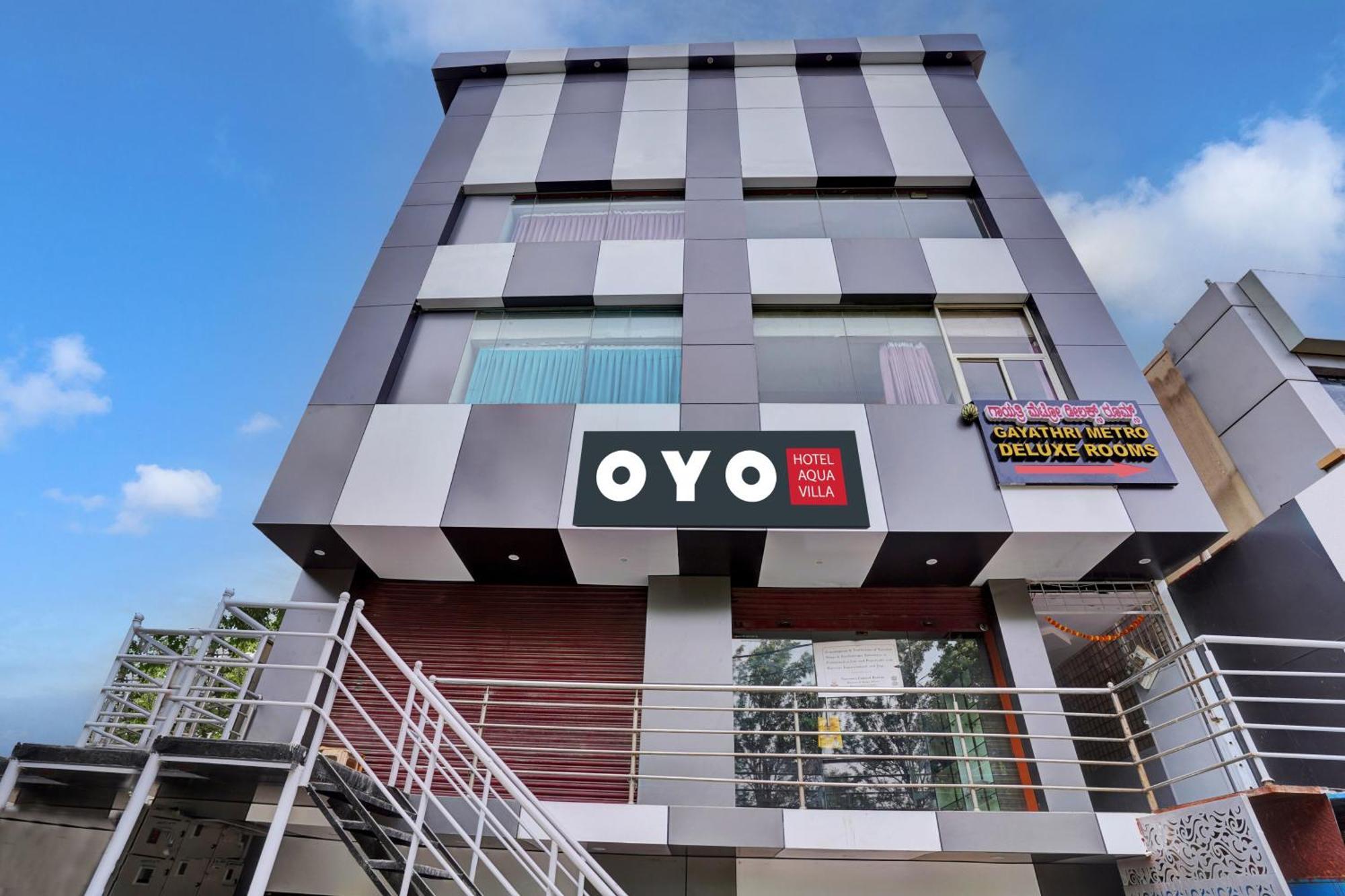 O Gayathri Metro Deluxe Bangalore