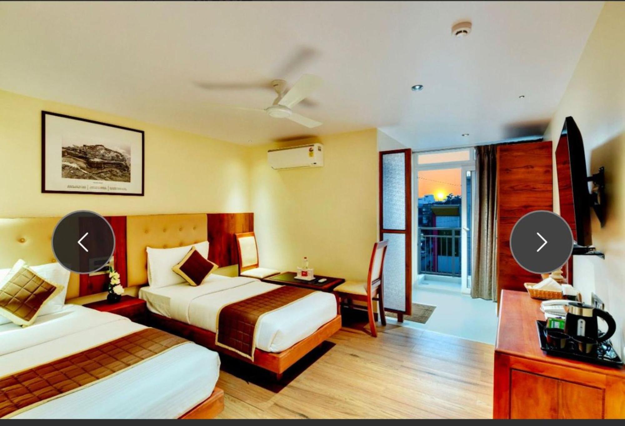 Ahom Comfort,