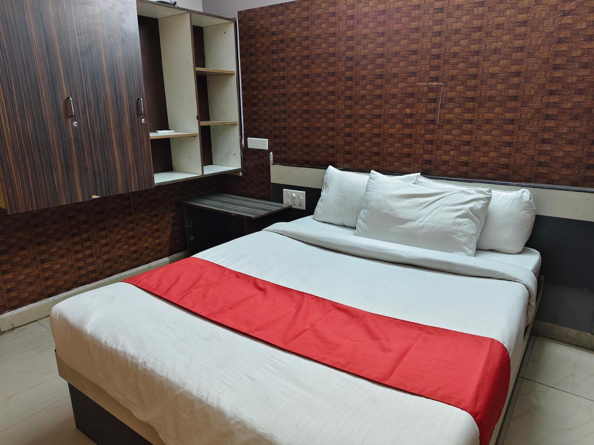 Hotel Blue