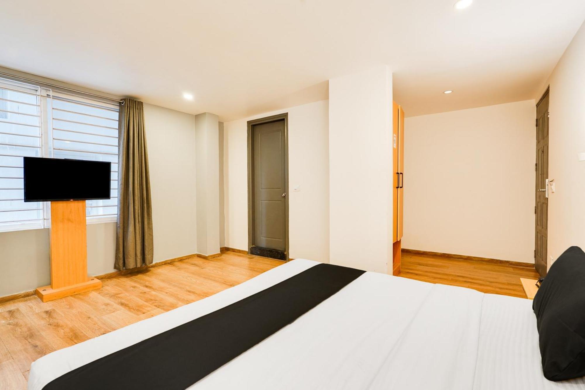Super Townhouse Oak Indiranagar Hotel 4*