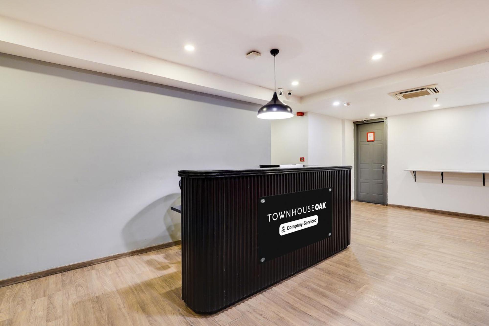 Super Townhouse Oak Indiranagar 4* Bangalore