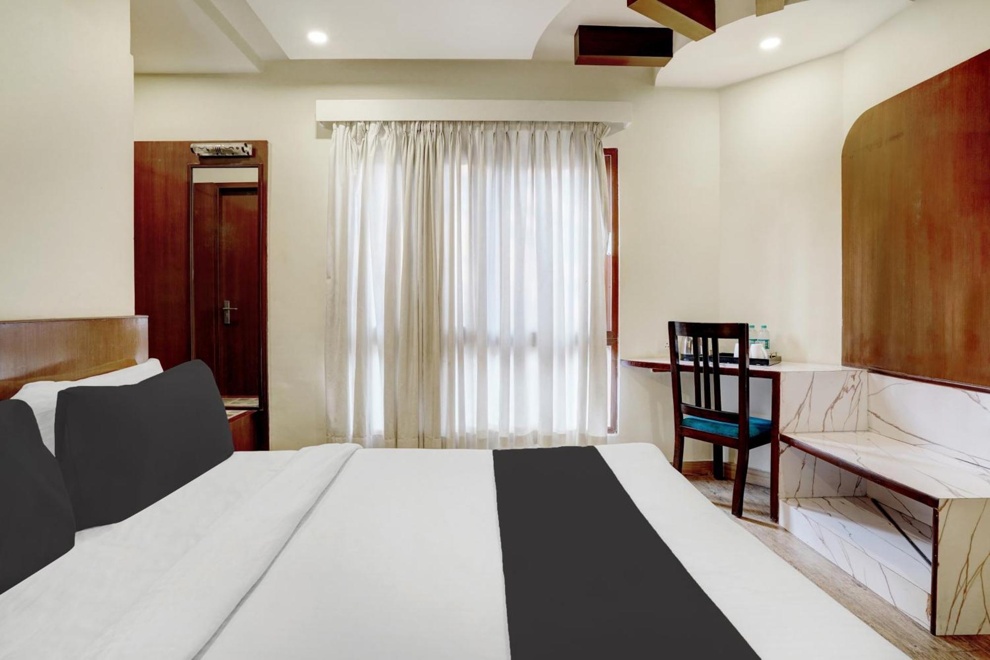 Hotel Super Townhouse Koramangala