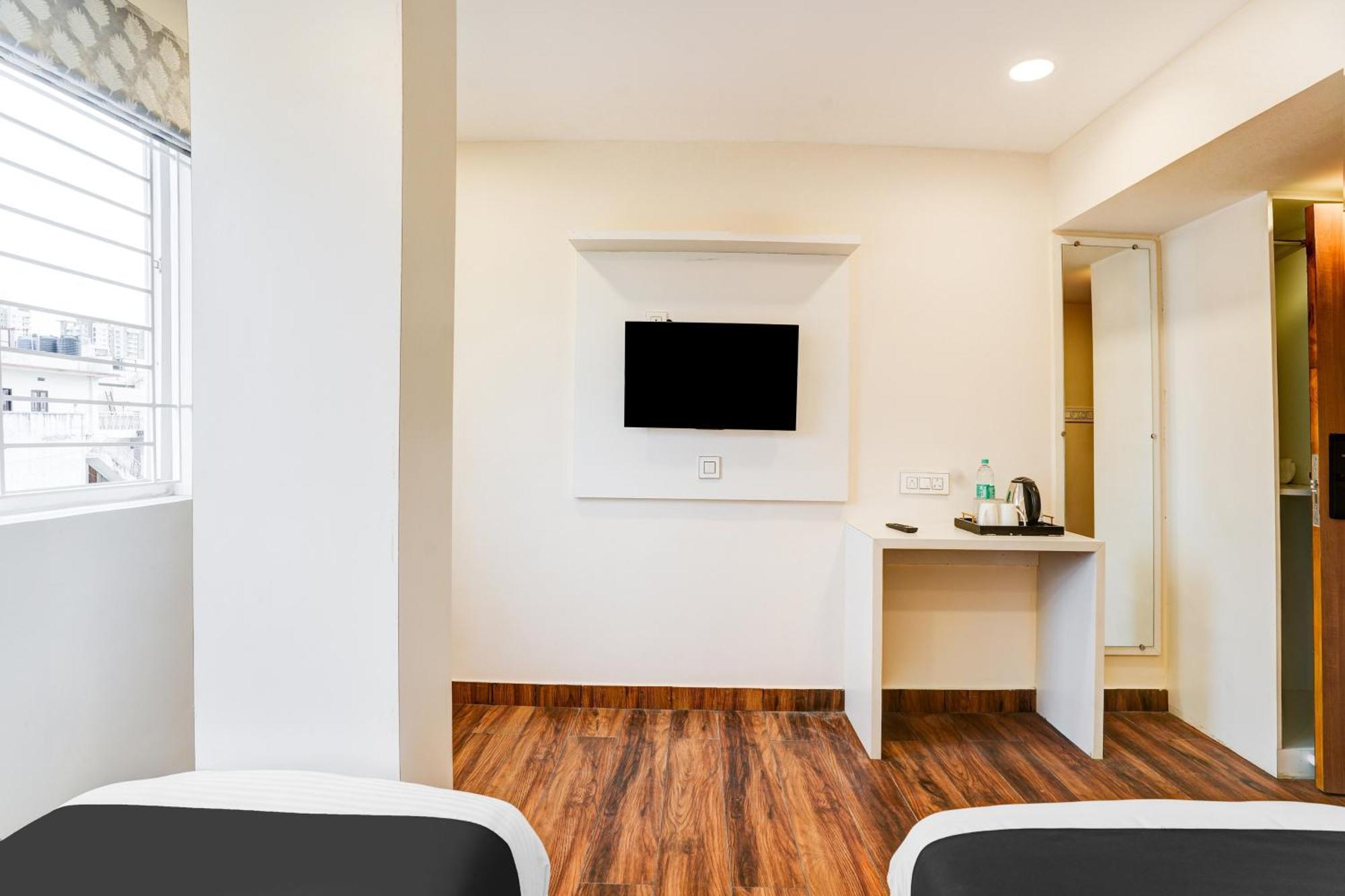 Super Townhouse Hsr Layout Hotel 3*