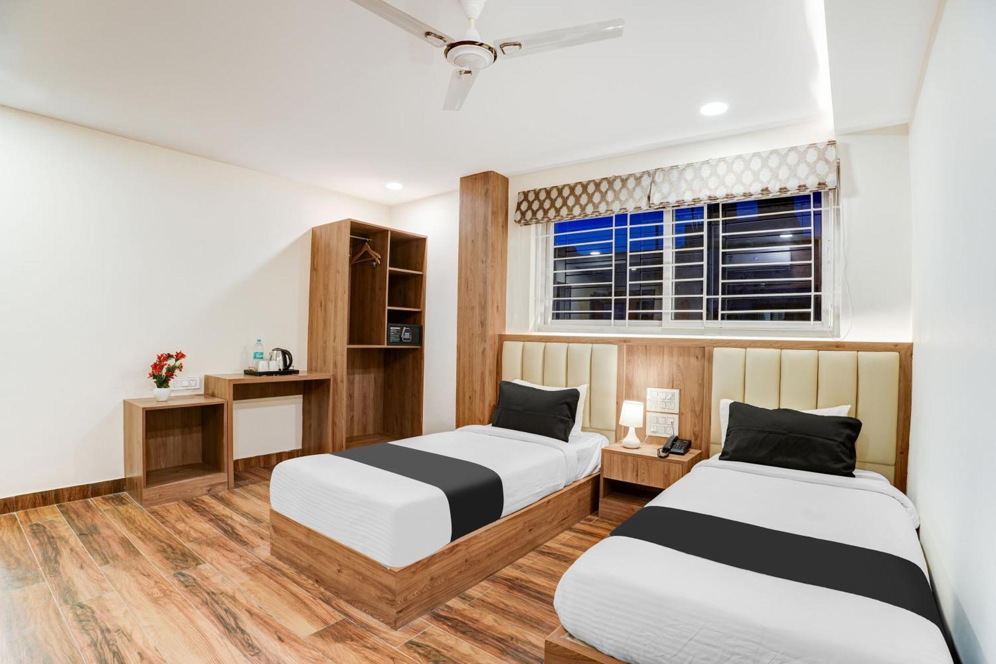 Super Townhouse Hsr Layout Hotel 3*