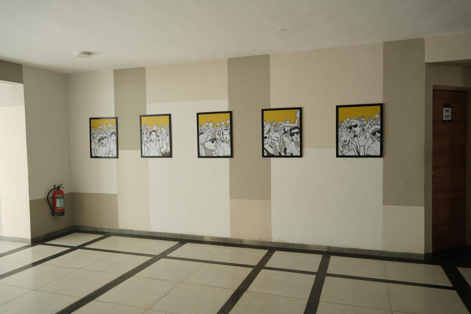 Bubble Electronic Hotel 2*