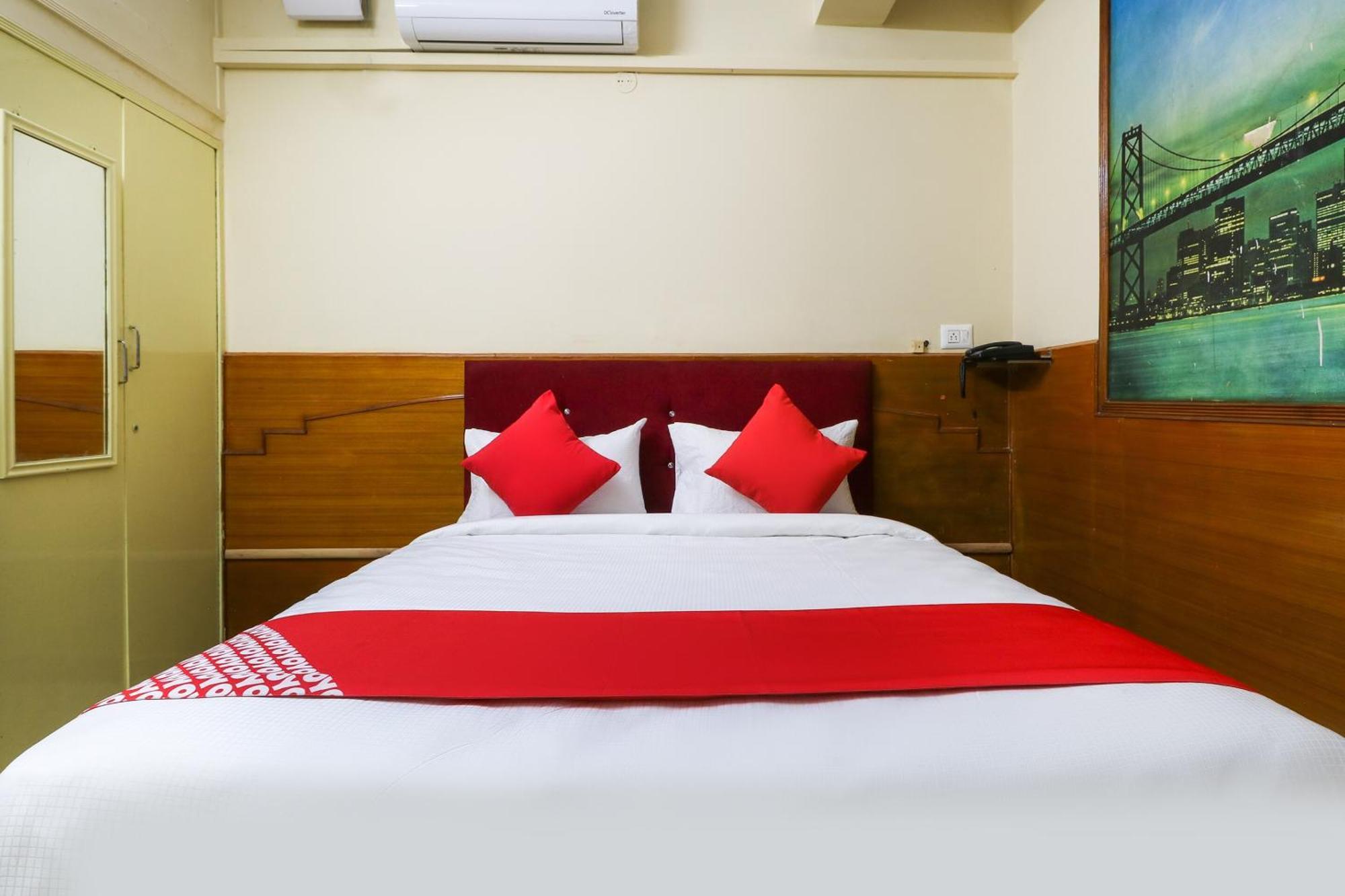 O Sree Lakshmi Residency Hotel