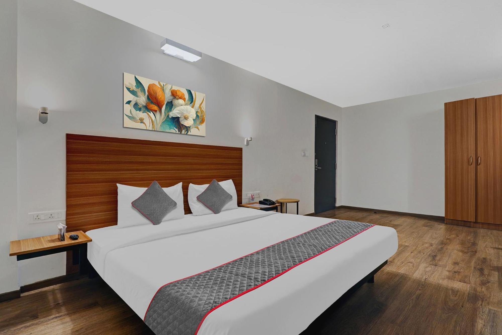Hotel O Royal Encore Bangalore