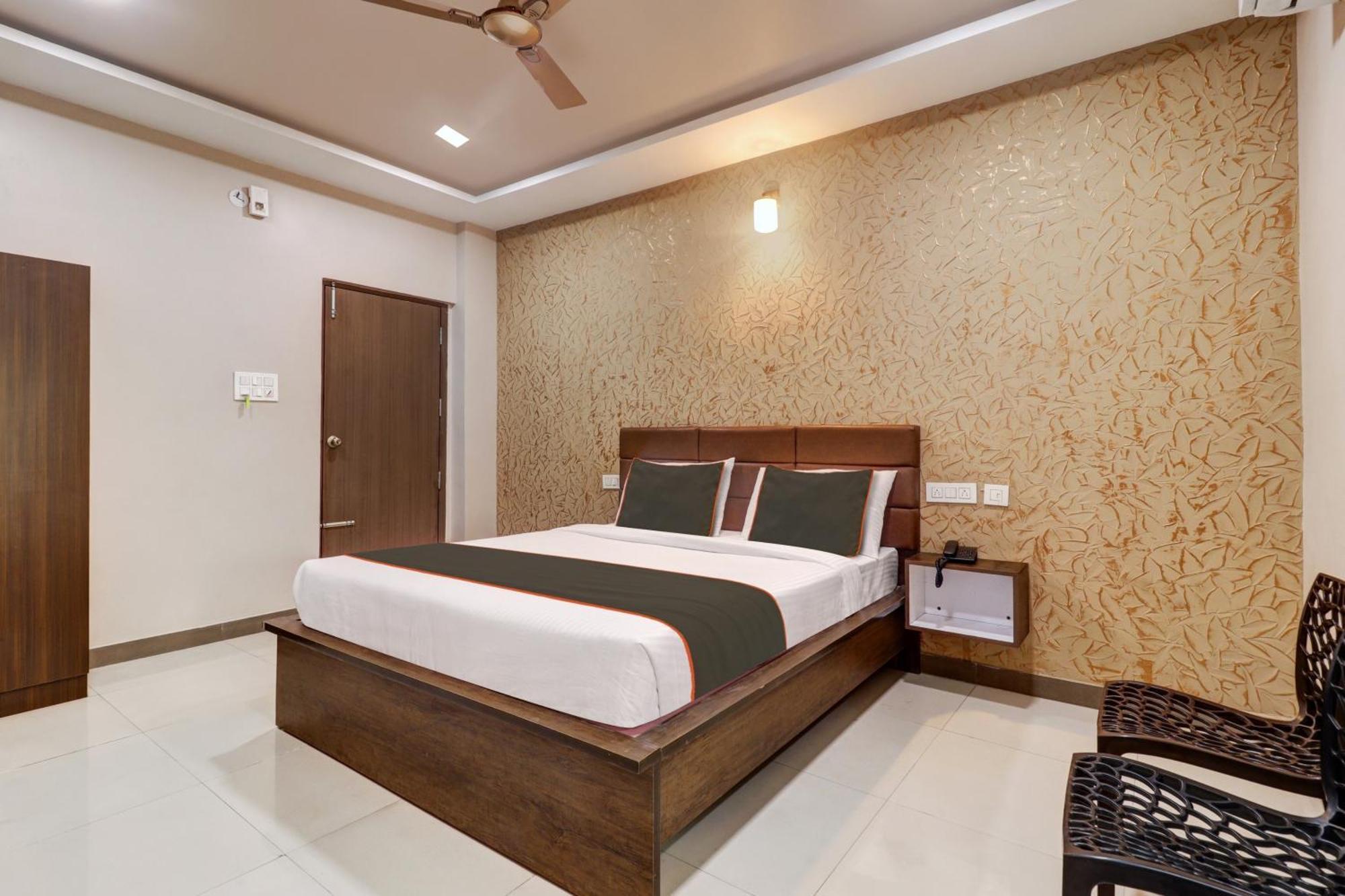 Super Collection O Emara Delight Executives 4* Bangalore