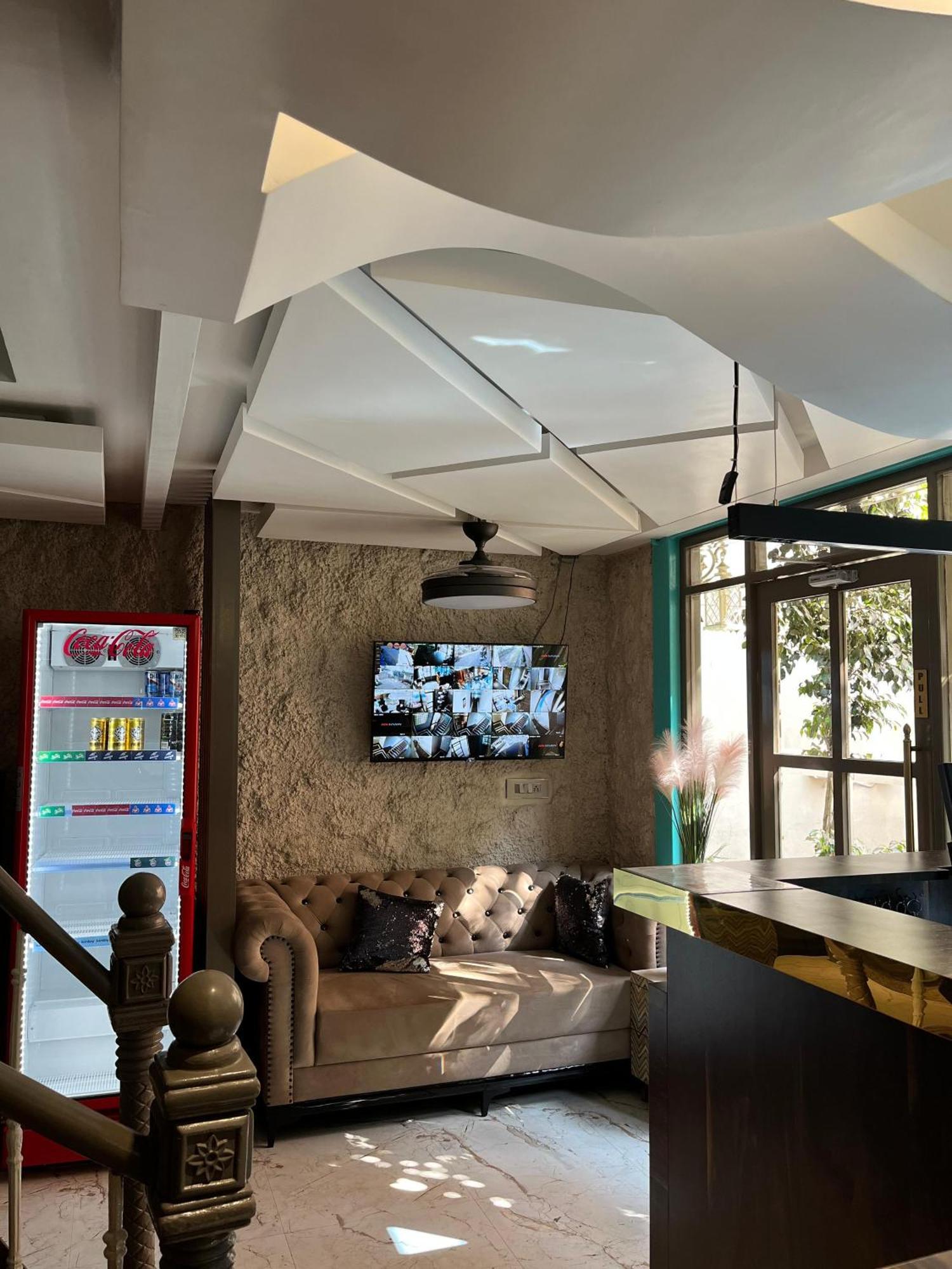 Lg Hotel 3*