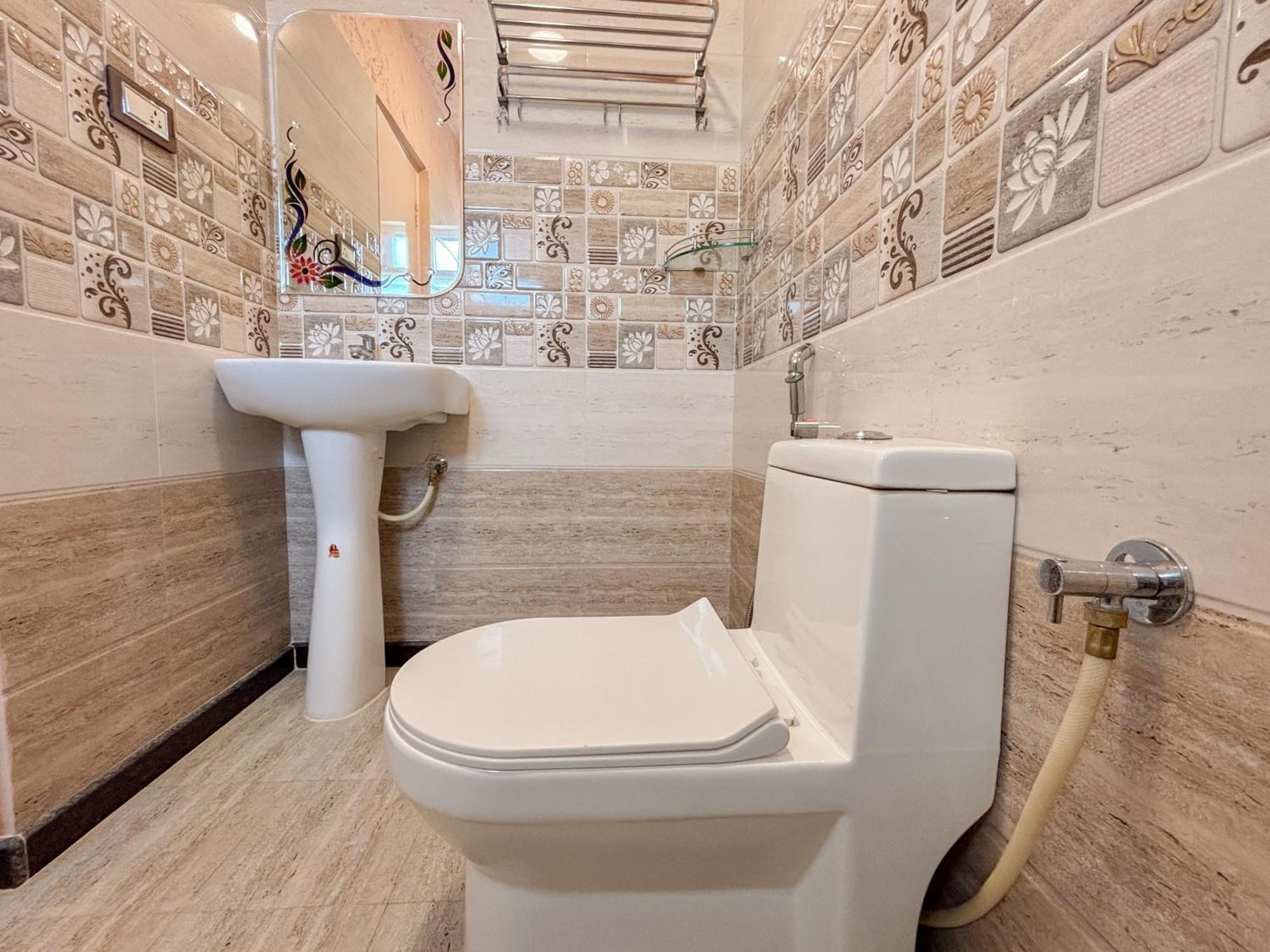 Apartment Visla Service Near Dlf Newtown Bangalore