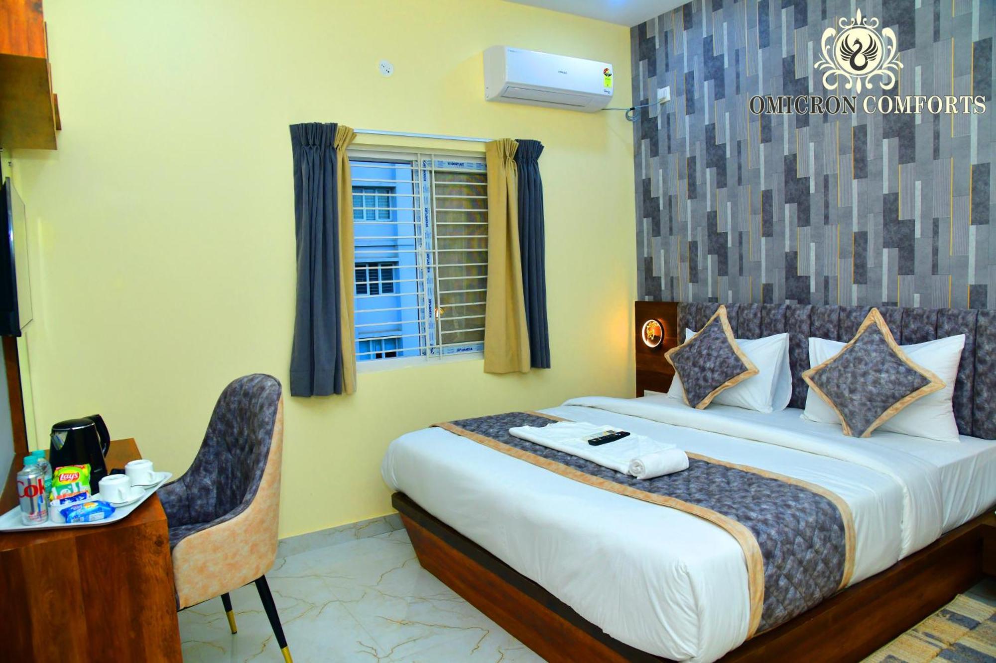 Omicron Comforts 1bhk 2bhk Service Apartment