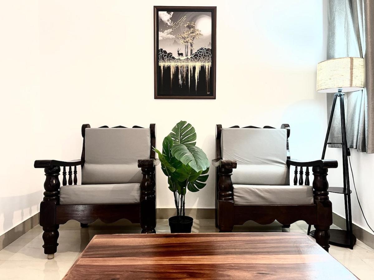 Aesthetic 1bhk In - 201 Apartment