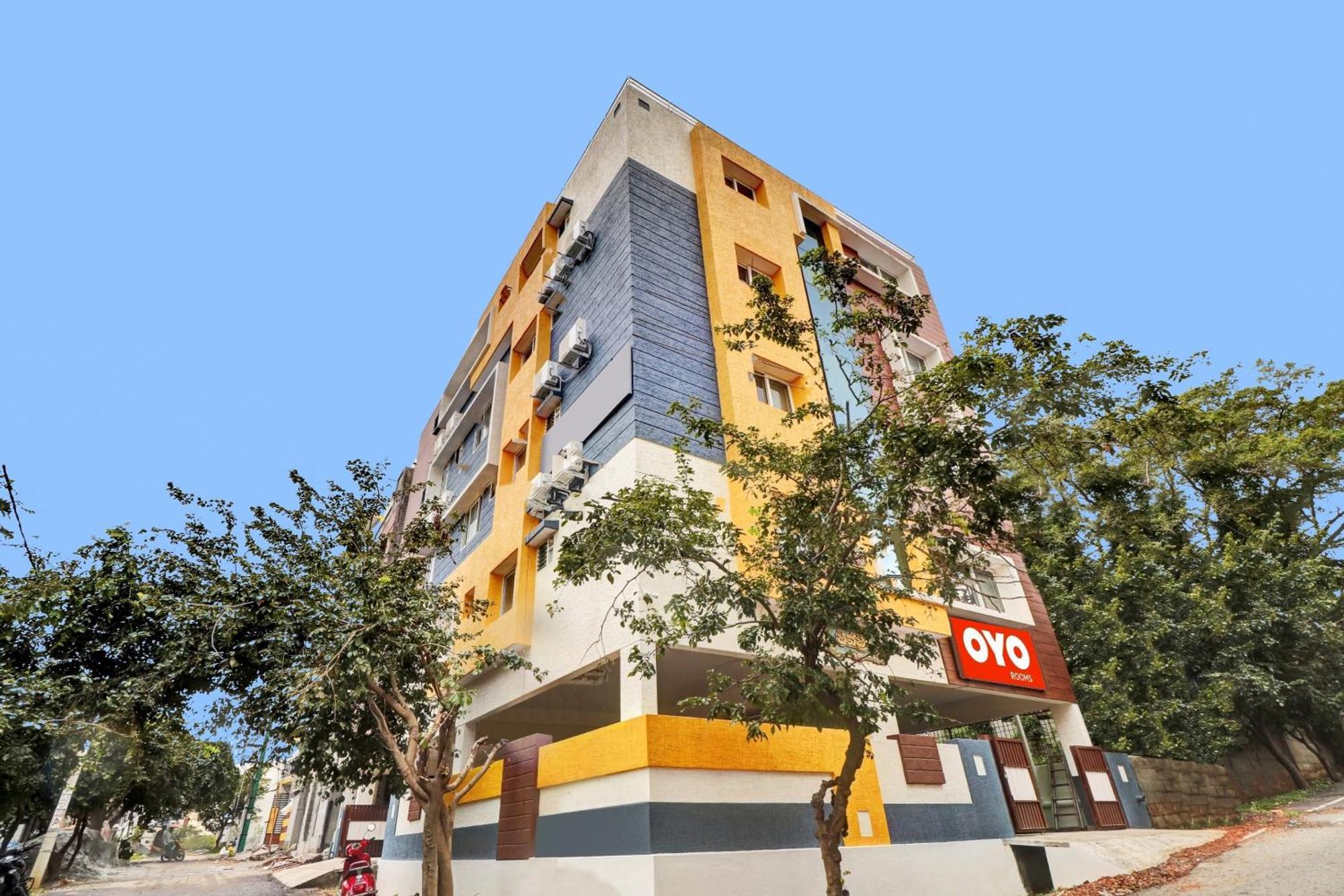 Hotel Super Collection O Global Near Kengeri Bus Terminal Metro Station 4*