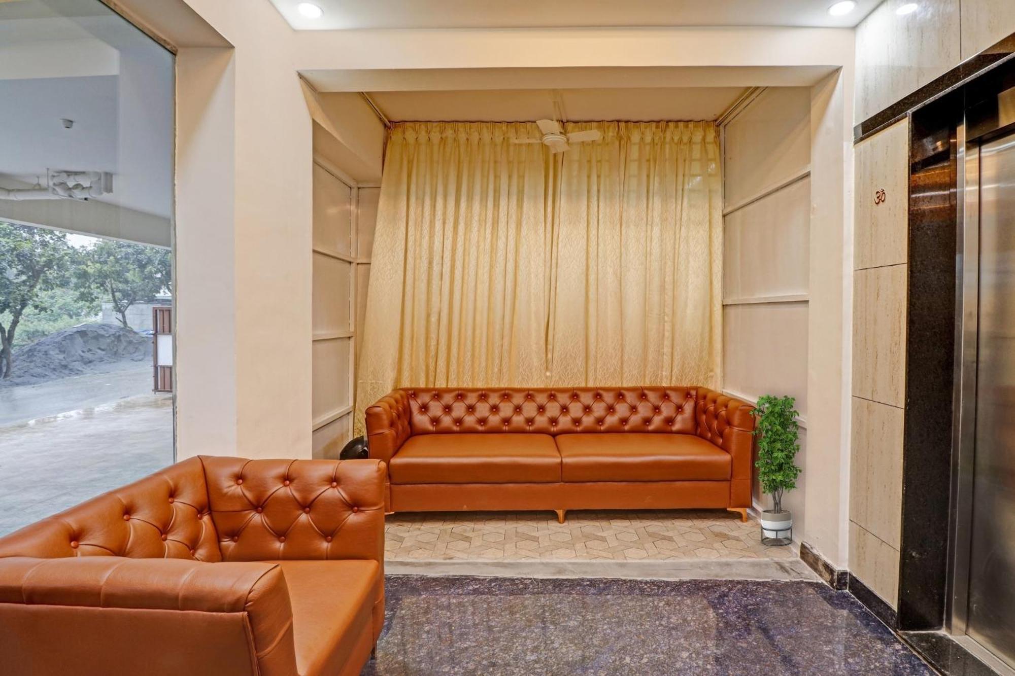 Super Collection O Global Near Kengeri Bus Terminal Metro Station Hotel