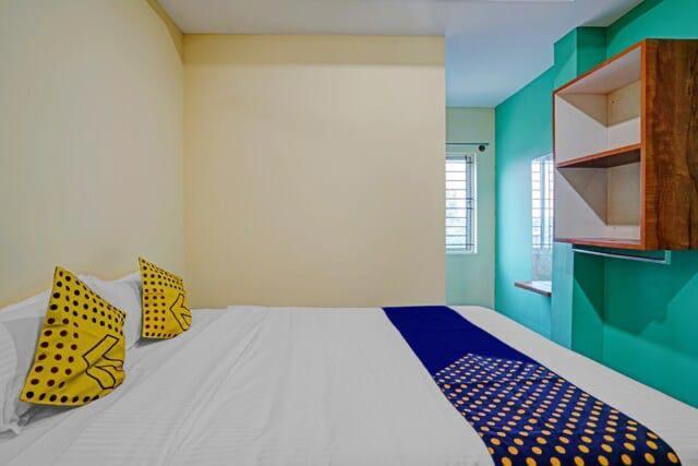 Hotel Saidham Comfort Bangalore
