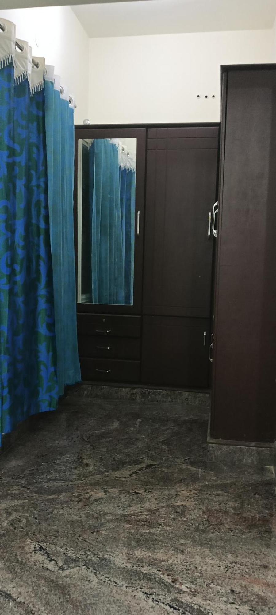 2-4 Homestay Bangalore