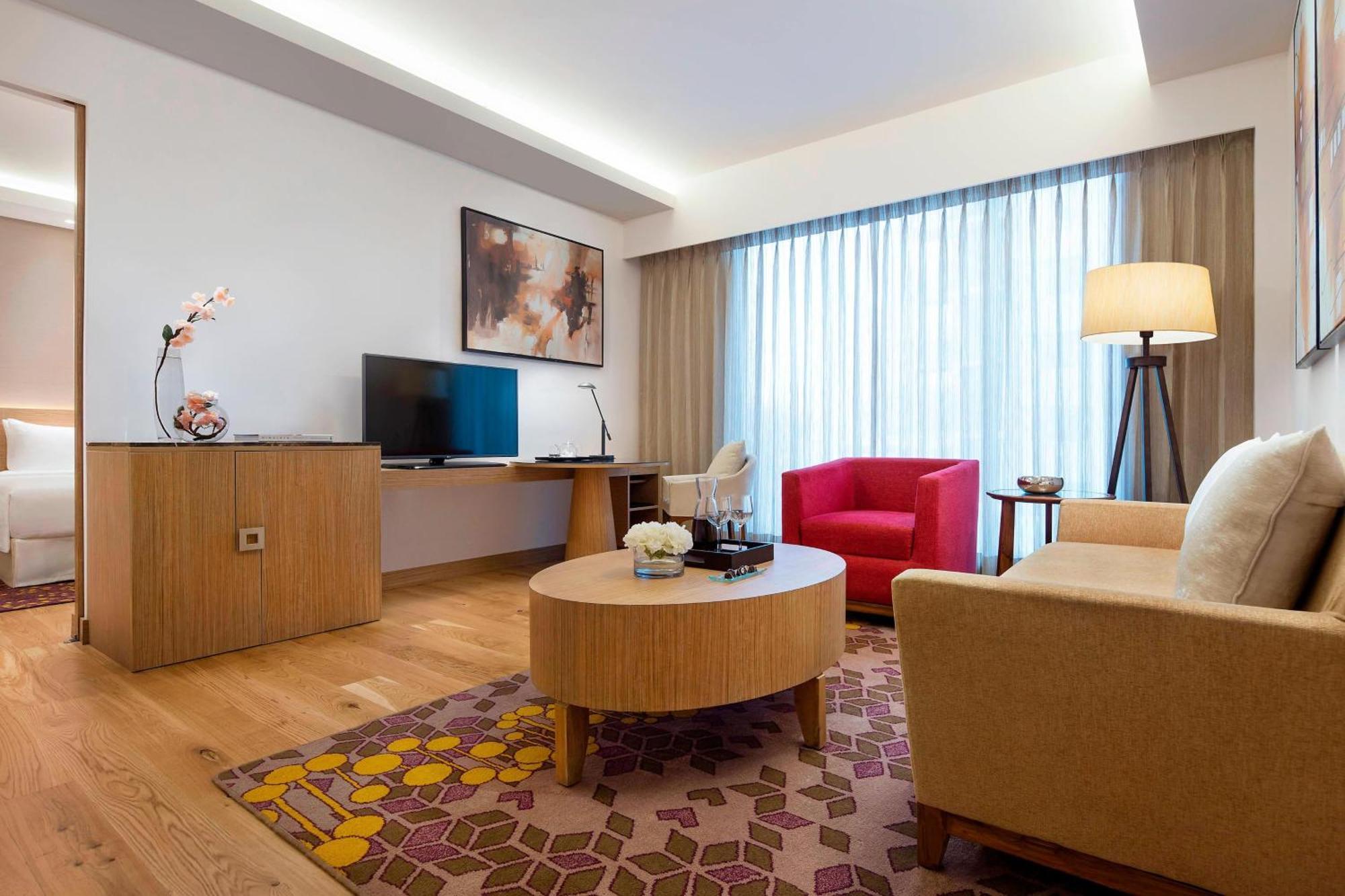 Hotel Courtyard By Marriott Outer Ring Road 5*