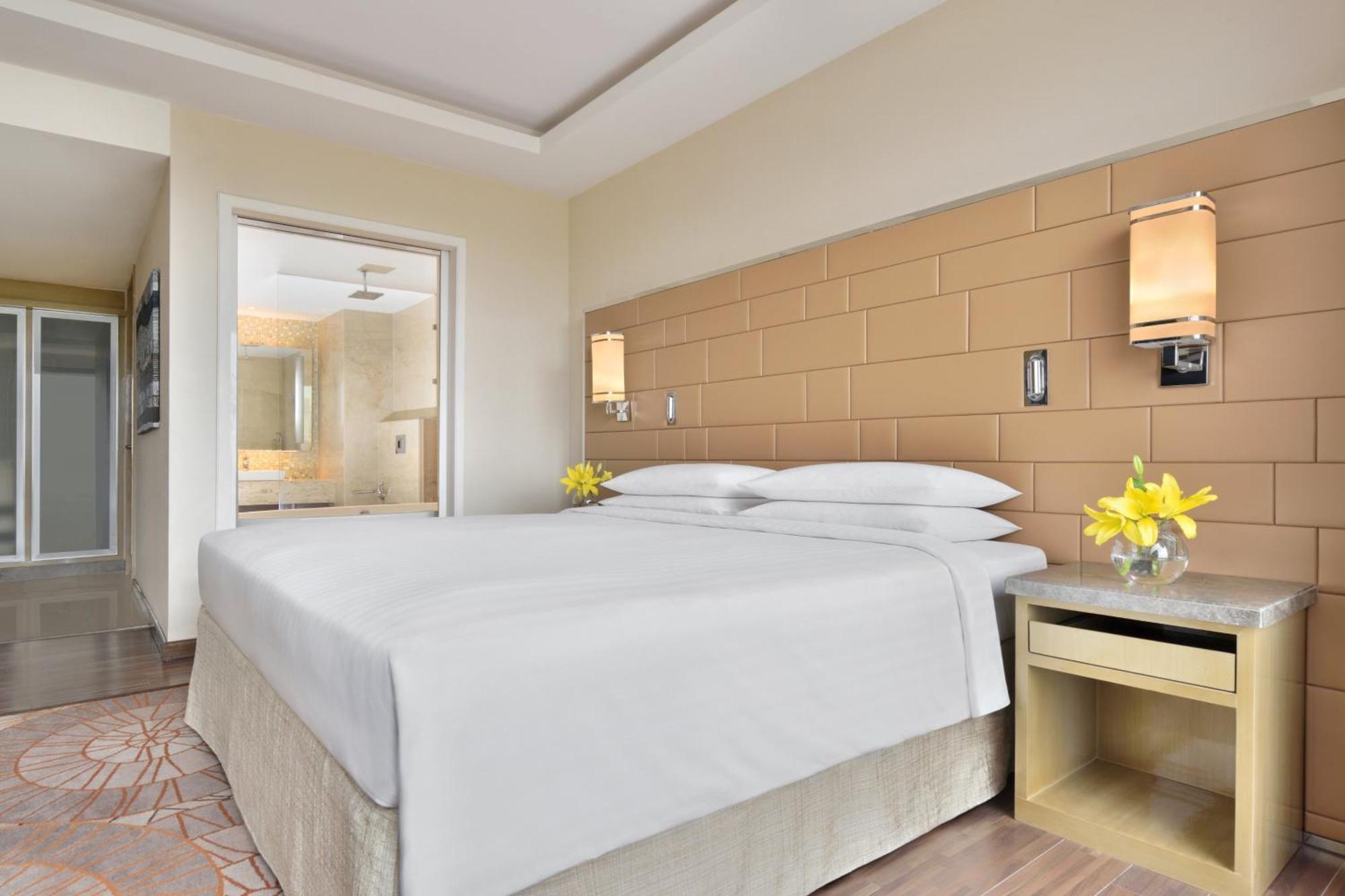 Hotel Courtyard By Marriott Hebbal Bangalore