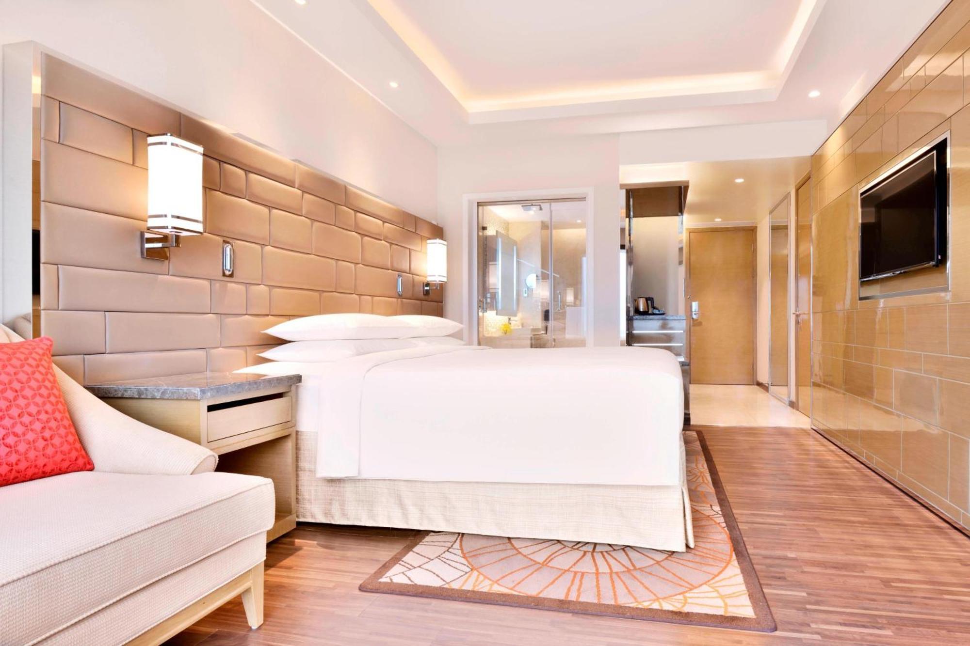 Courtyard By Marriott Hebbal Hotel