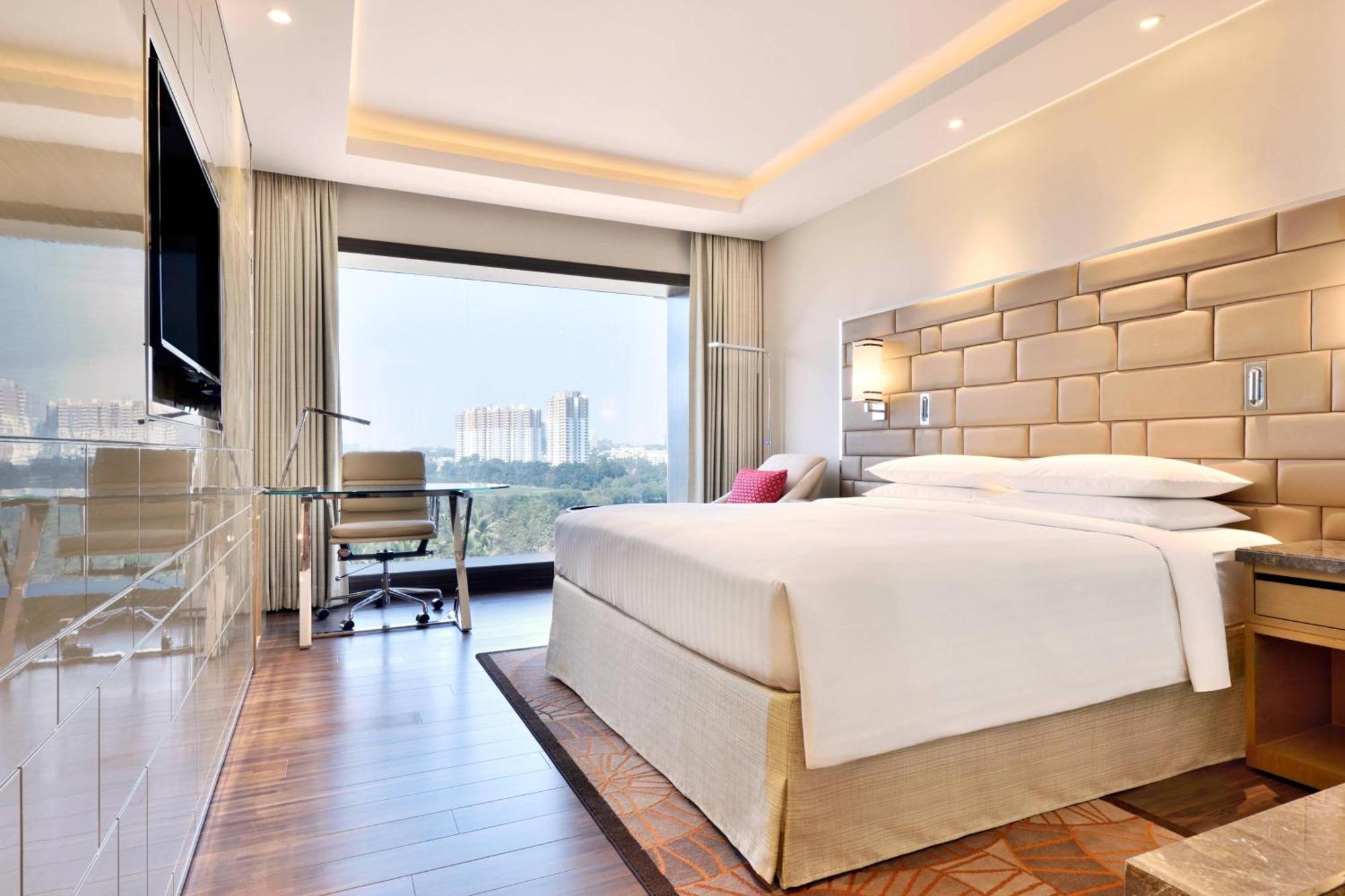 Hotel Courtyard By Marriott Hebbal Bangalore