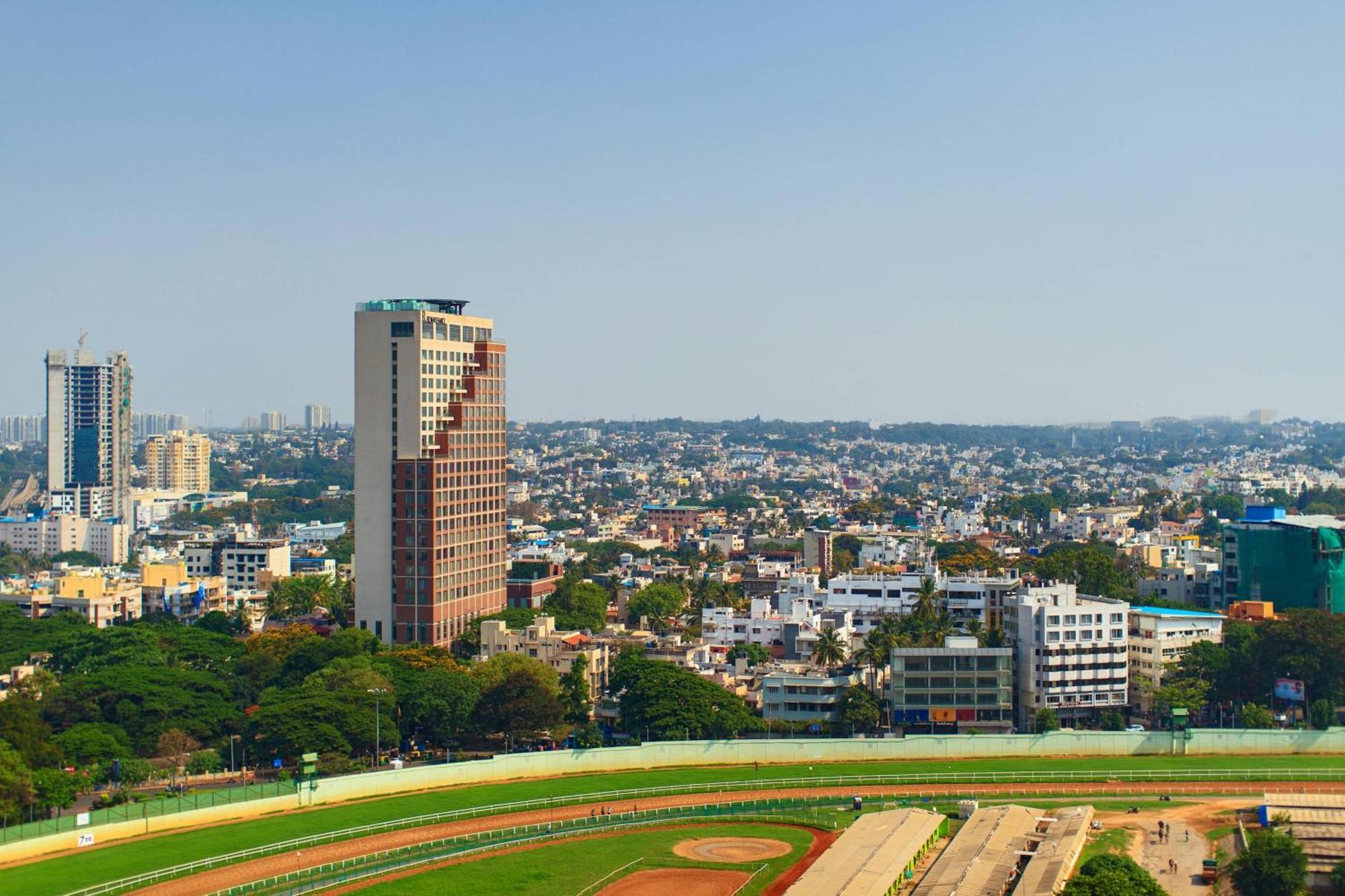 Renaissance Race Course