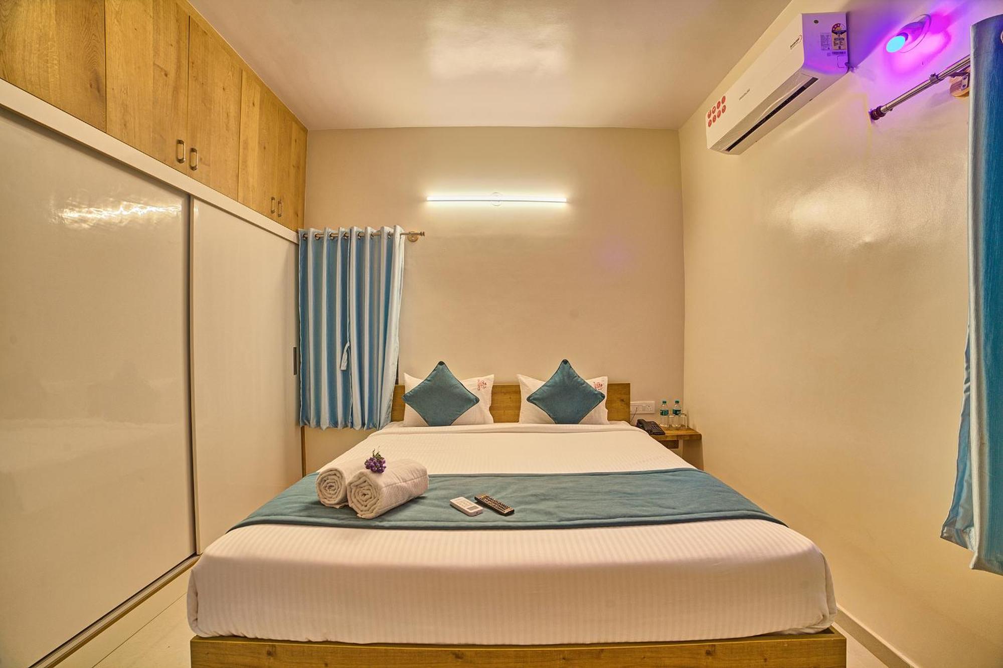 Villa Entire 4 Bedrooms For Family And Group Near Airport *
