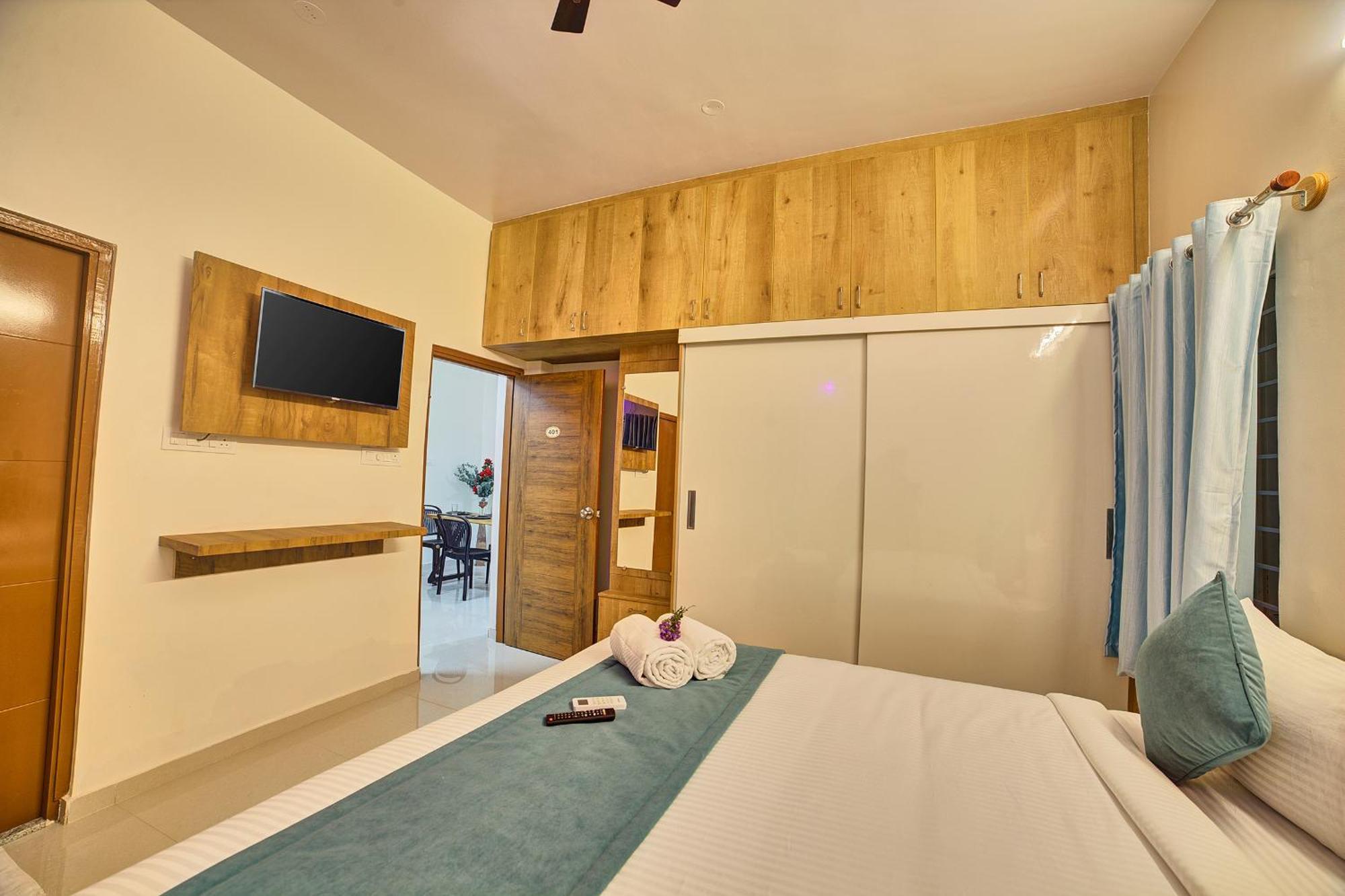 Entire 4 Bedrooms For Family And Group Near Airport Villa