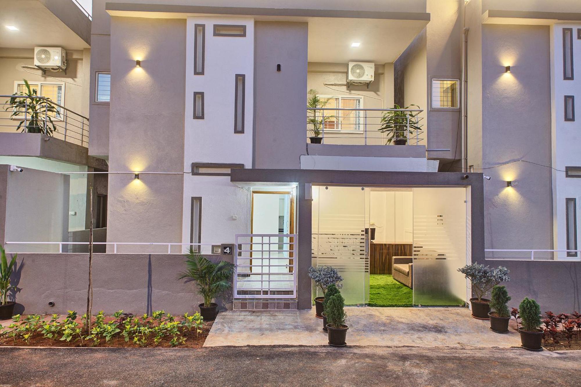Entire 4 Bedrooms For Family And Group Near Airport * Bangalore